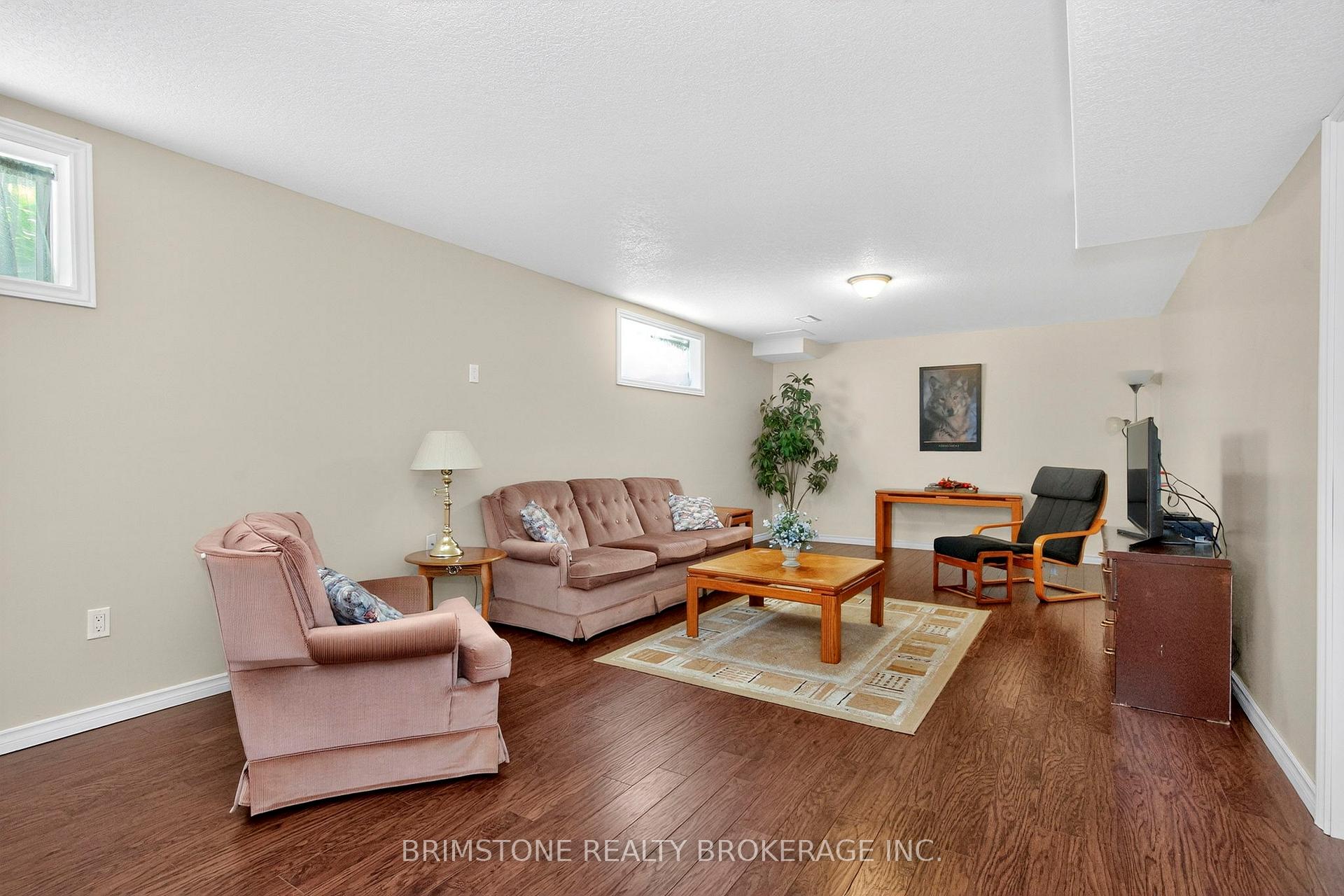 Photo 22 of 116 Banting Crescent, Essa, Angus — HOMEH