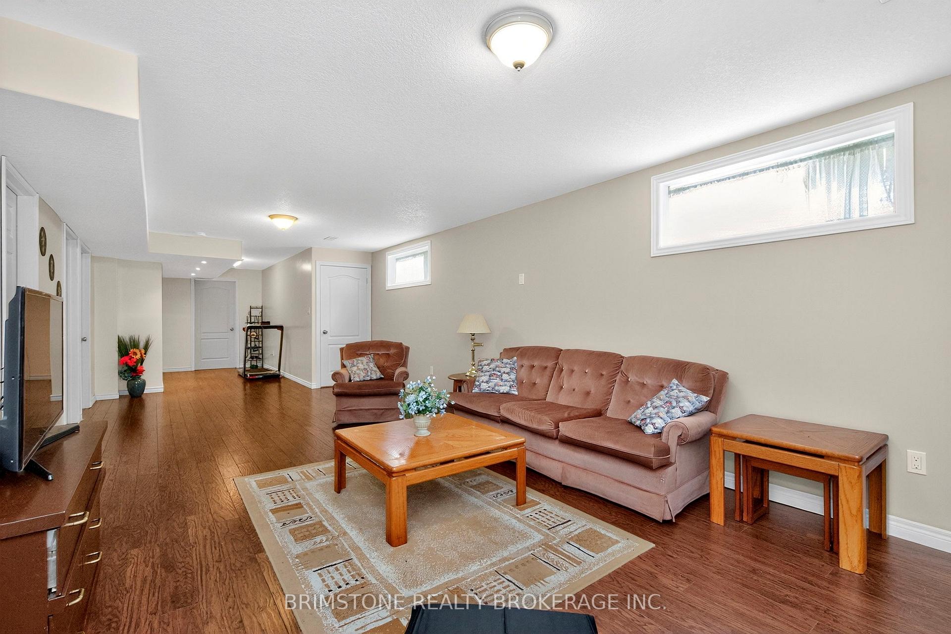 Photo 27 of 116 Banting Crescent, Essa, Angus — HOMEH