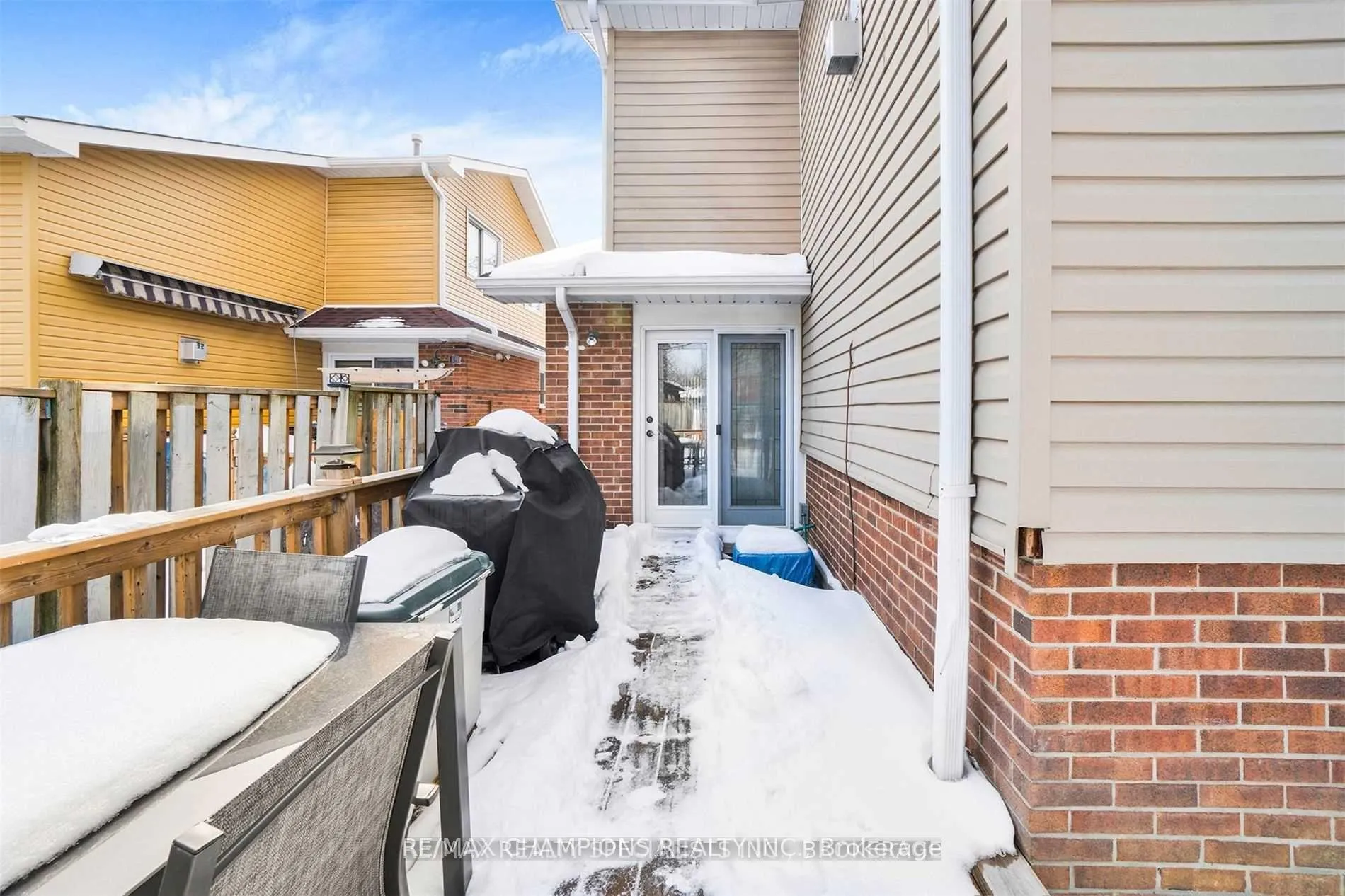 Photo 22 of 7 Camberley Crescent, Brampton, Brampton North — HOMEH