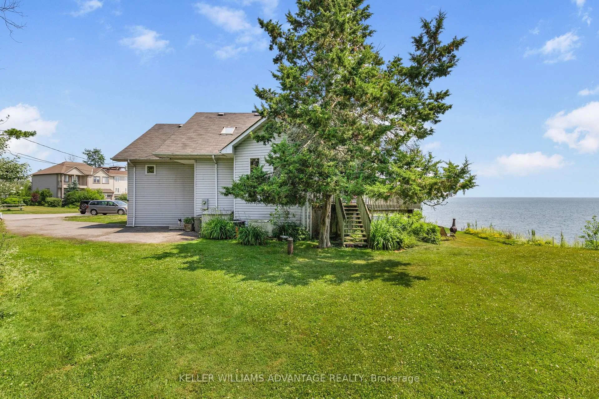 Photo 12 of 58 Ontoro Boulevard, Ajax, South East — HOMEH