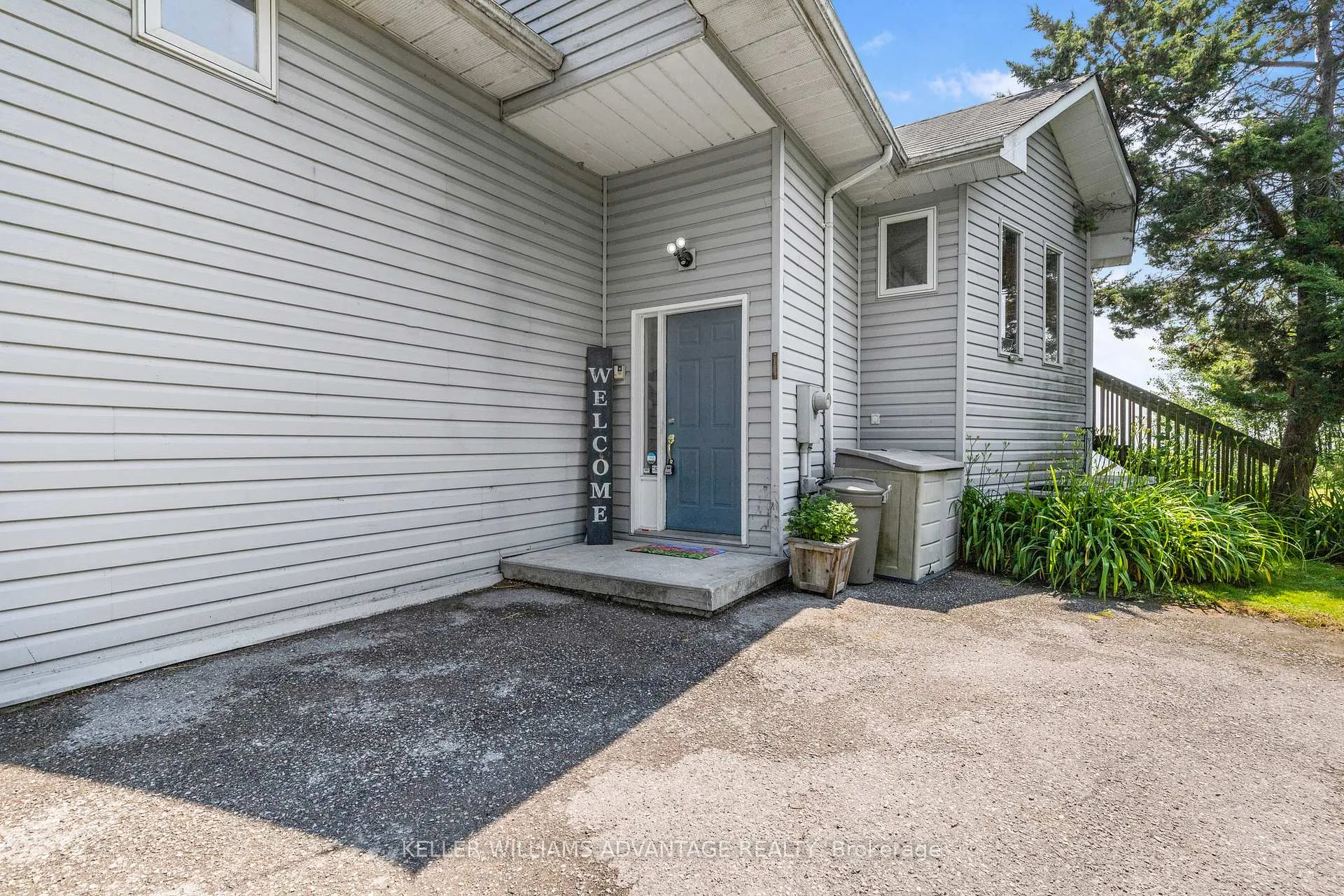 Photo 17 of 58 Ontoro Boulevard, Ajax, South East — HOMEH