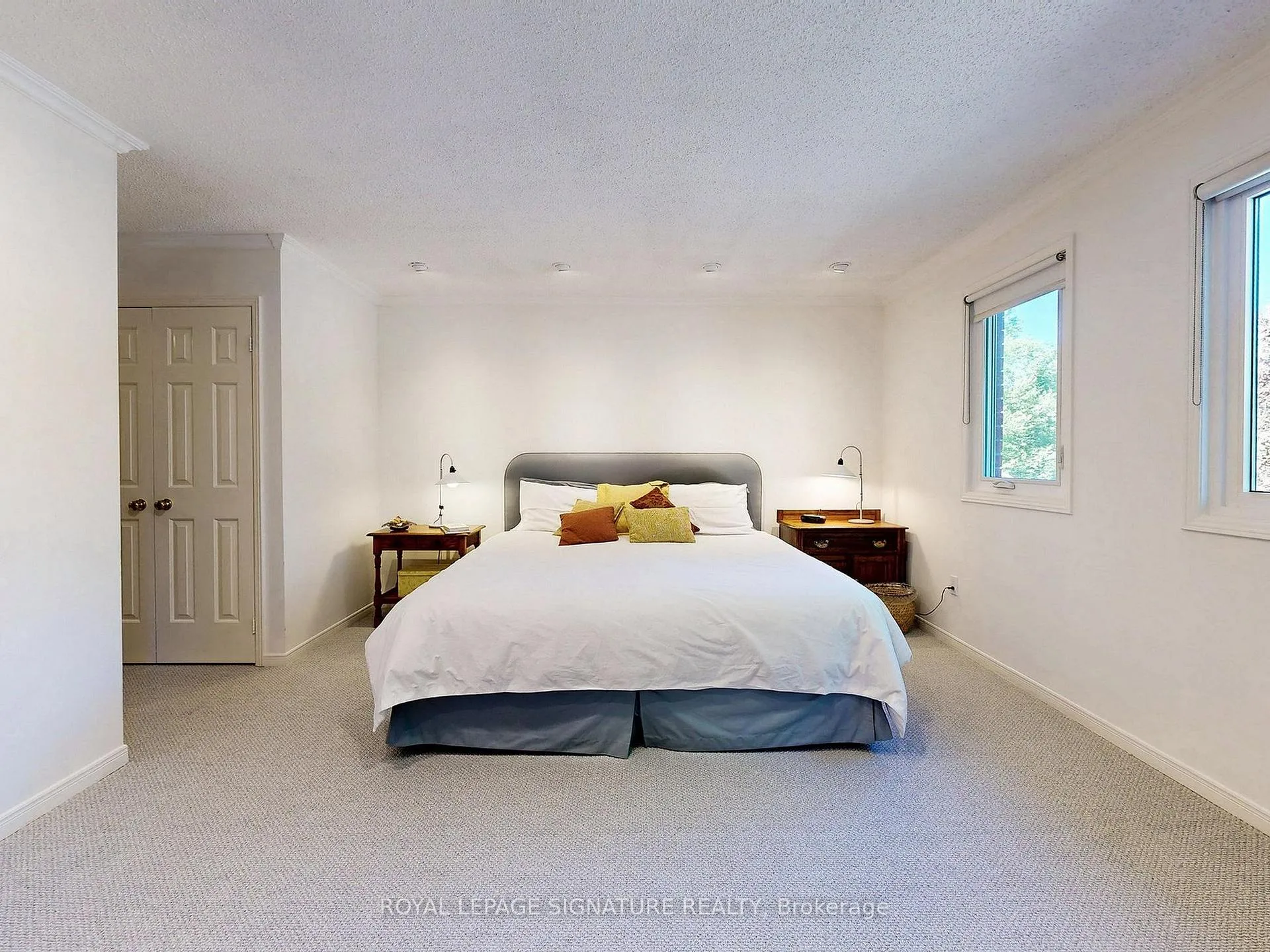Photo 15 of 48 Millcroft Way, Vaughan, Brownridge — HOMEH