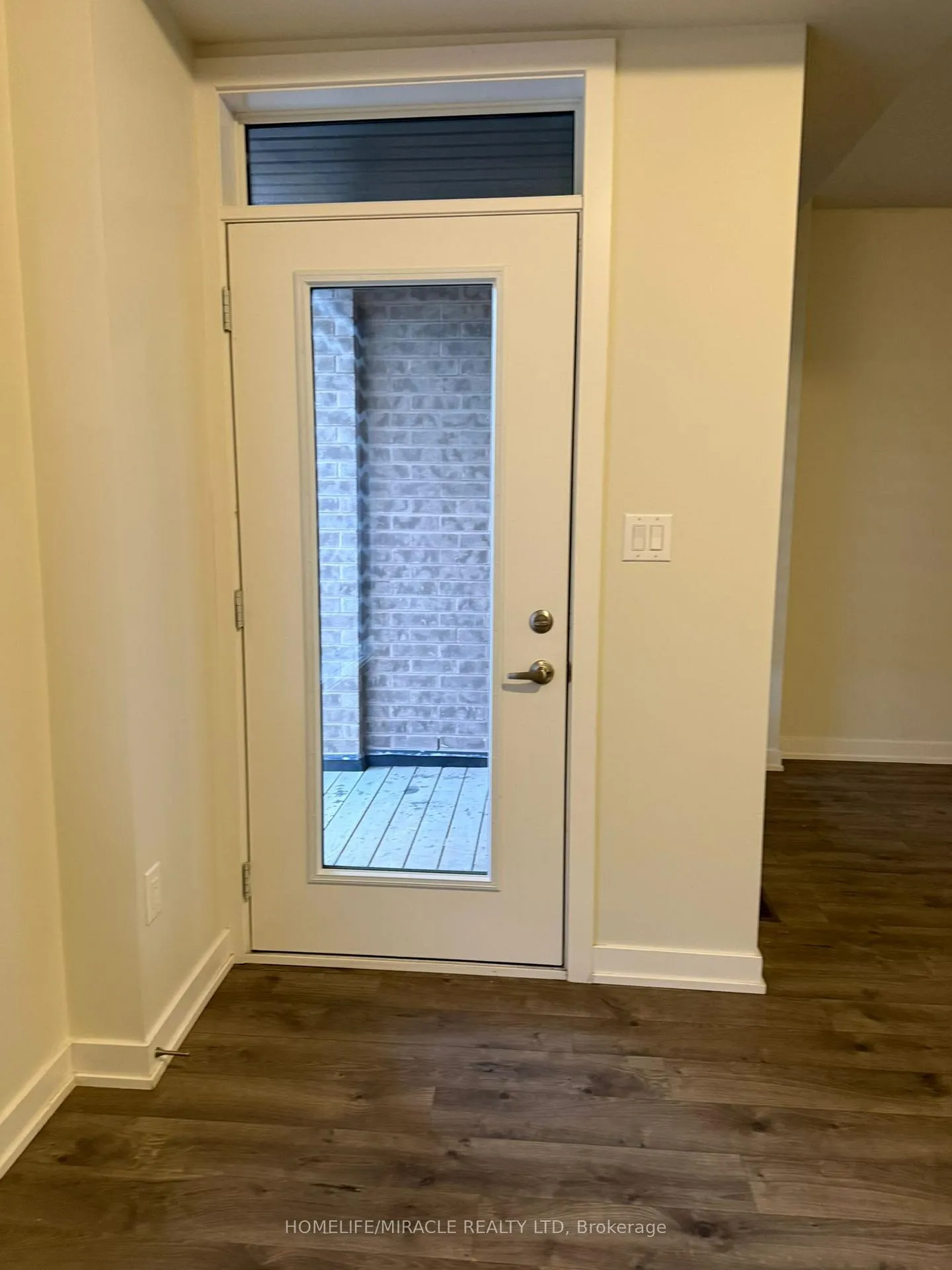 Photo 13 of Unit 132, 590 N Service Road, Hamilton, Lakeshore — HOMEH