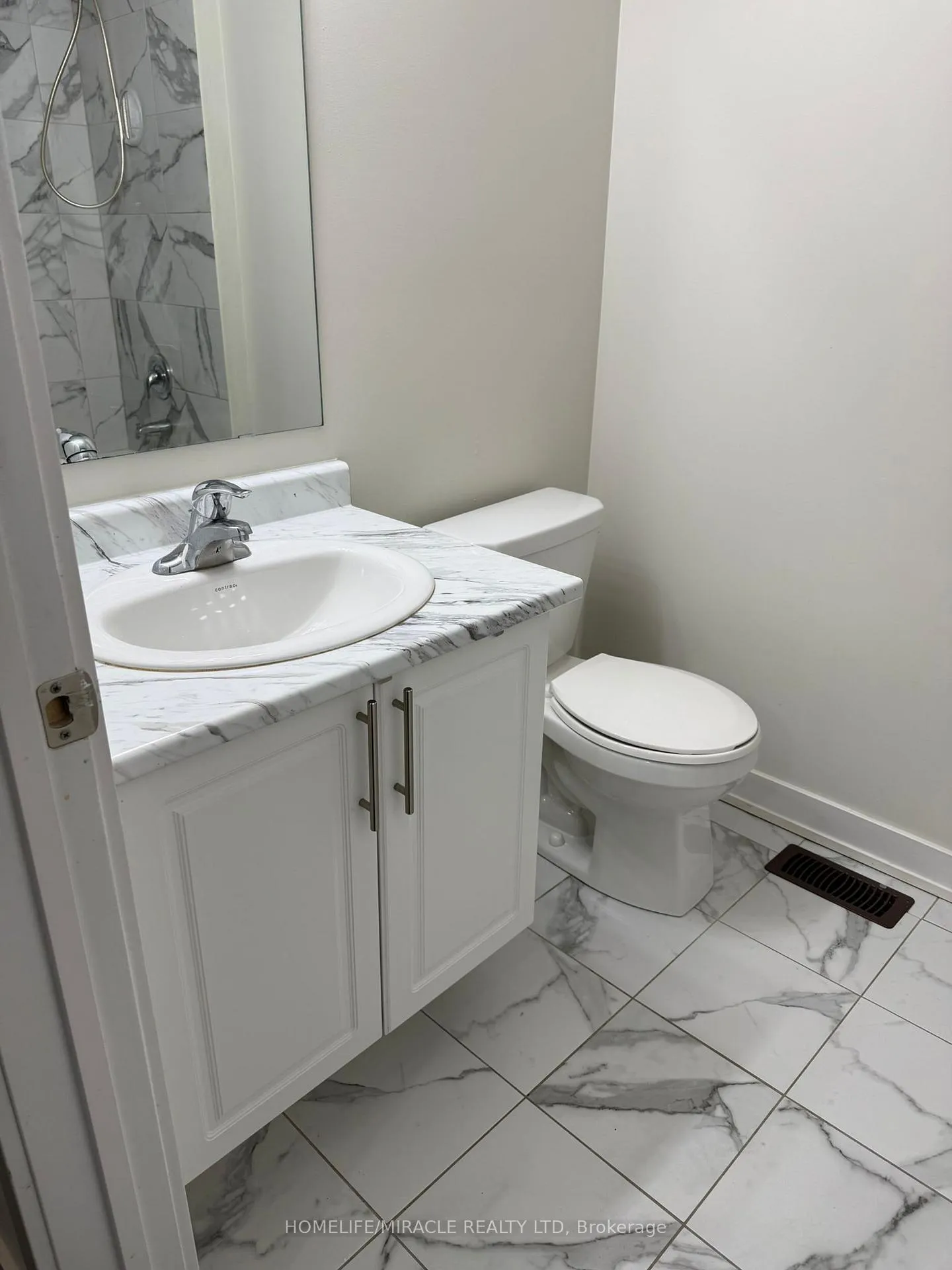 Photo 23 of Unit 132, 590 N Service Road, Hamilton, Lakeshore — HOMEH