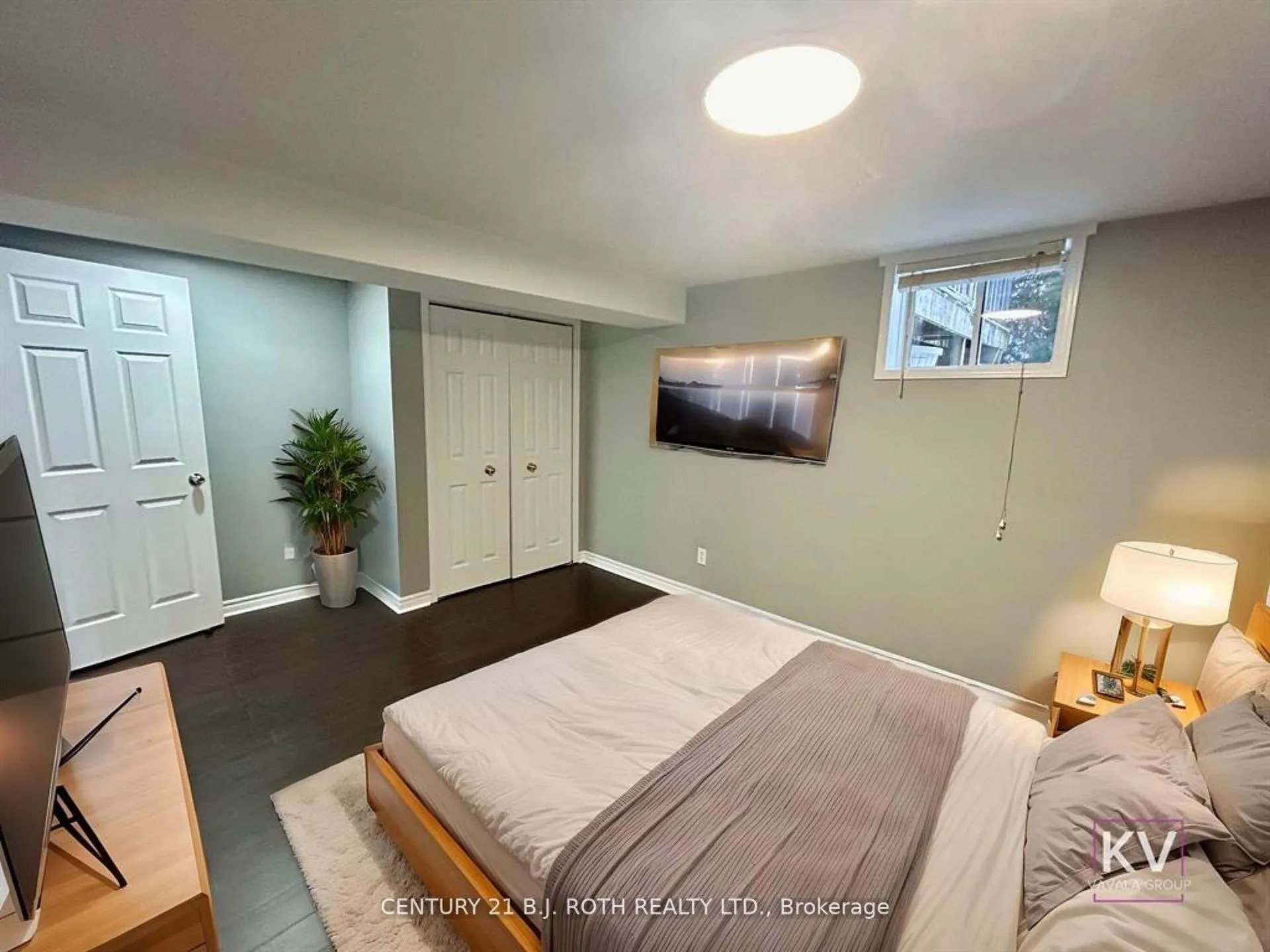 Photo 8 of Unit Lower, 140 Monique Crescent, Barrie, East Bayfield — HOMEH