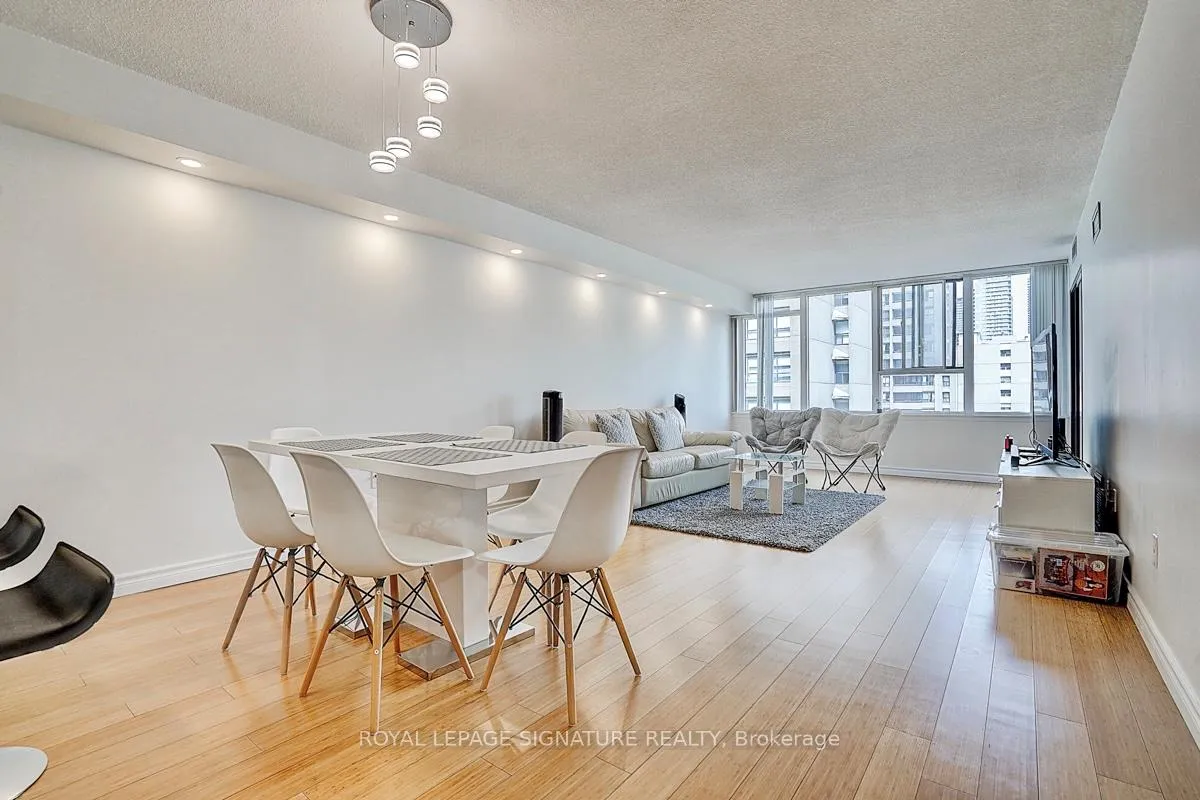 Photo 3 of Unit 1209, 45 Carlton Street, Toronto, Church-Yonge Corridor — HOMEH