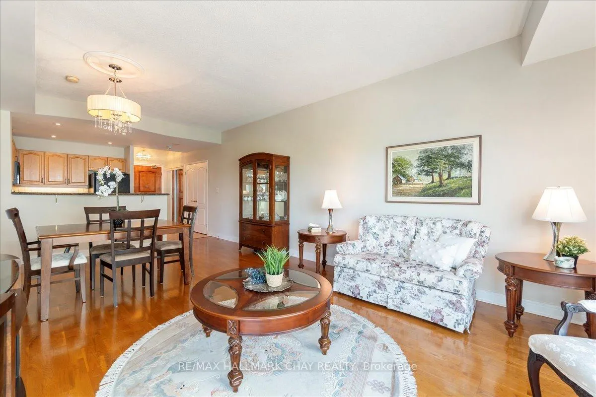 Photo 17 of Unit 508, 2 Toronto Street, Barrie, Lakeshore — HOMEH