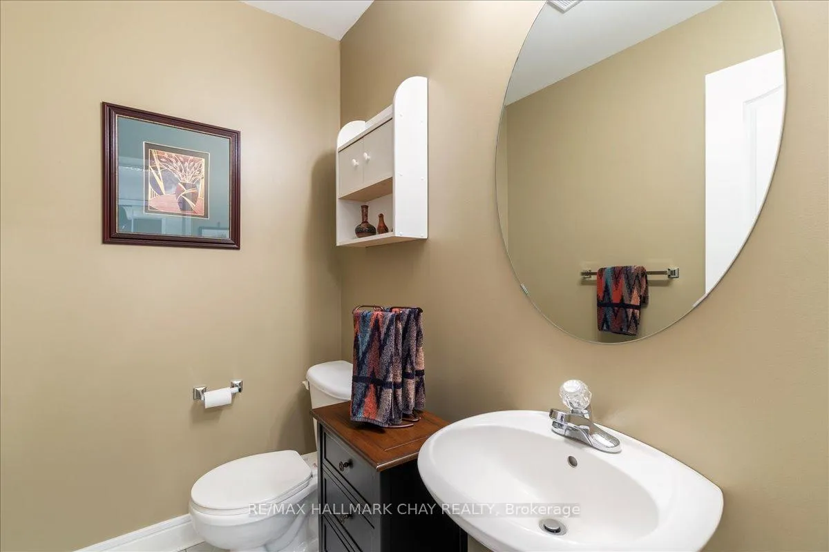 Photo 23 of Unit 508, 2 Toronto Street, Barrie, Lakeshore — HOMEH