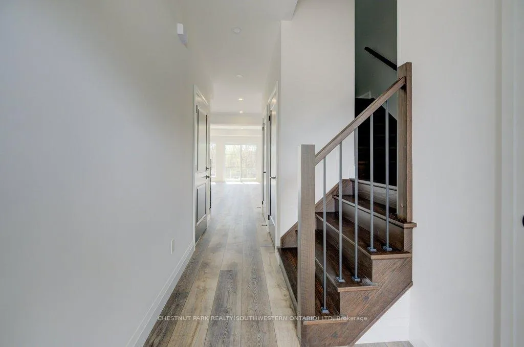 Photo 3 of 573 Guelph Street, Kitchener — HOMEH