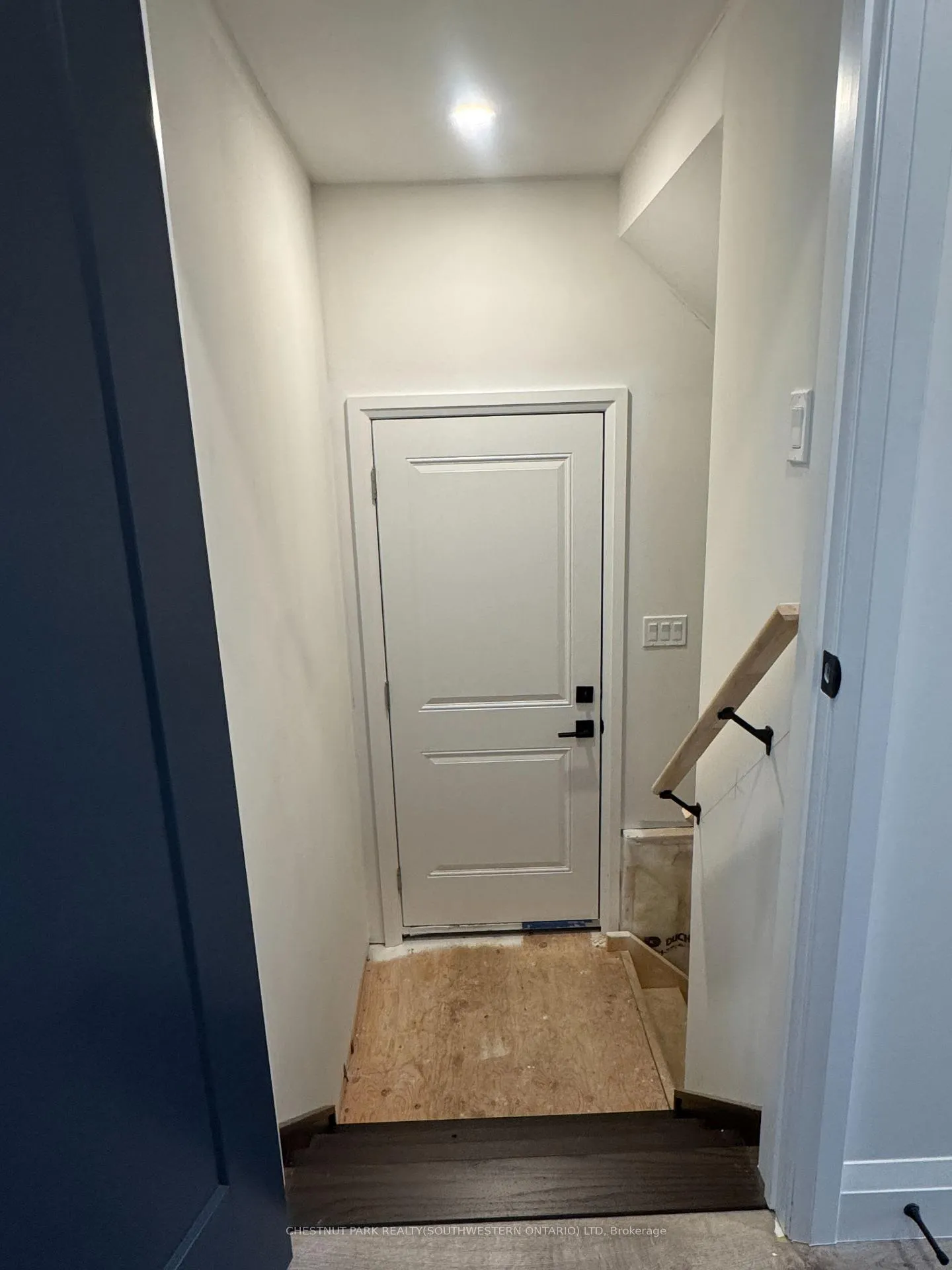 Photo 28 of 573 Guelph Street, Kitchener — HOMEH