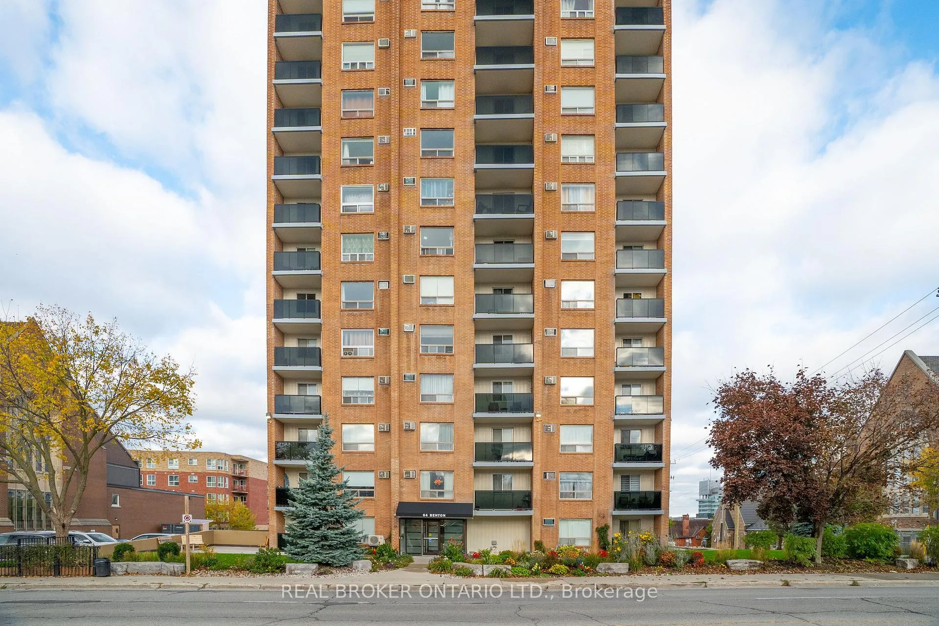 Photo 2 of Unit 602, 64 Benton Street, Kitchener, Cedar Hill — HOMEH