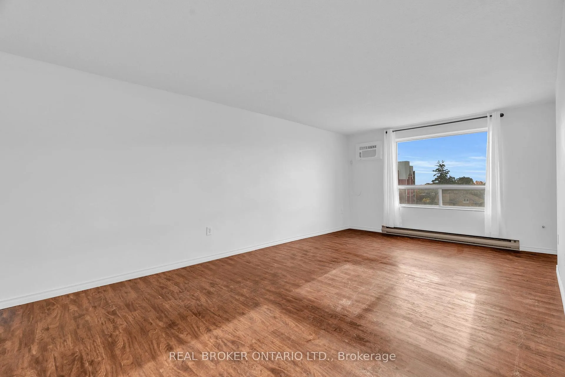 Photo 12 of Unit 602, 64 Benton Street, Kitchener, Cedar Hill — HOMEH