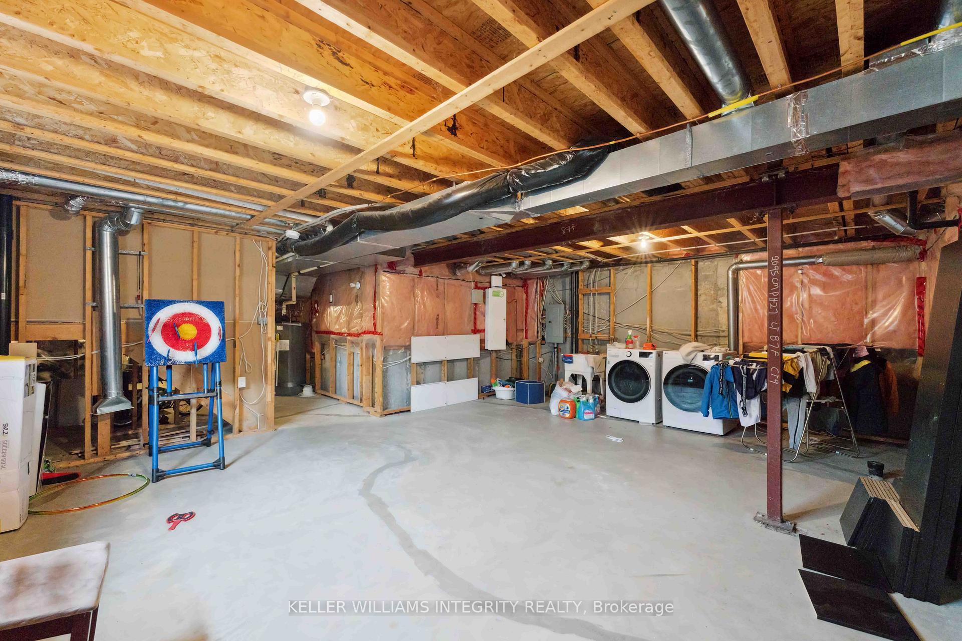 Photo 16 of 111 Tacom Circle, Ottawa, Barrhaven - Strandherd — HOMEH
