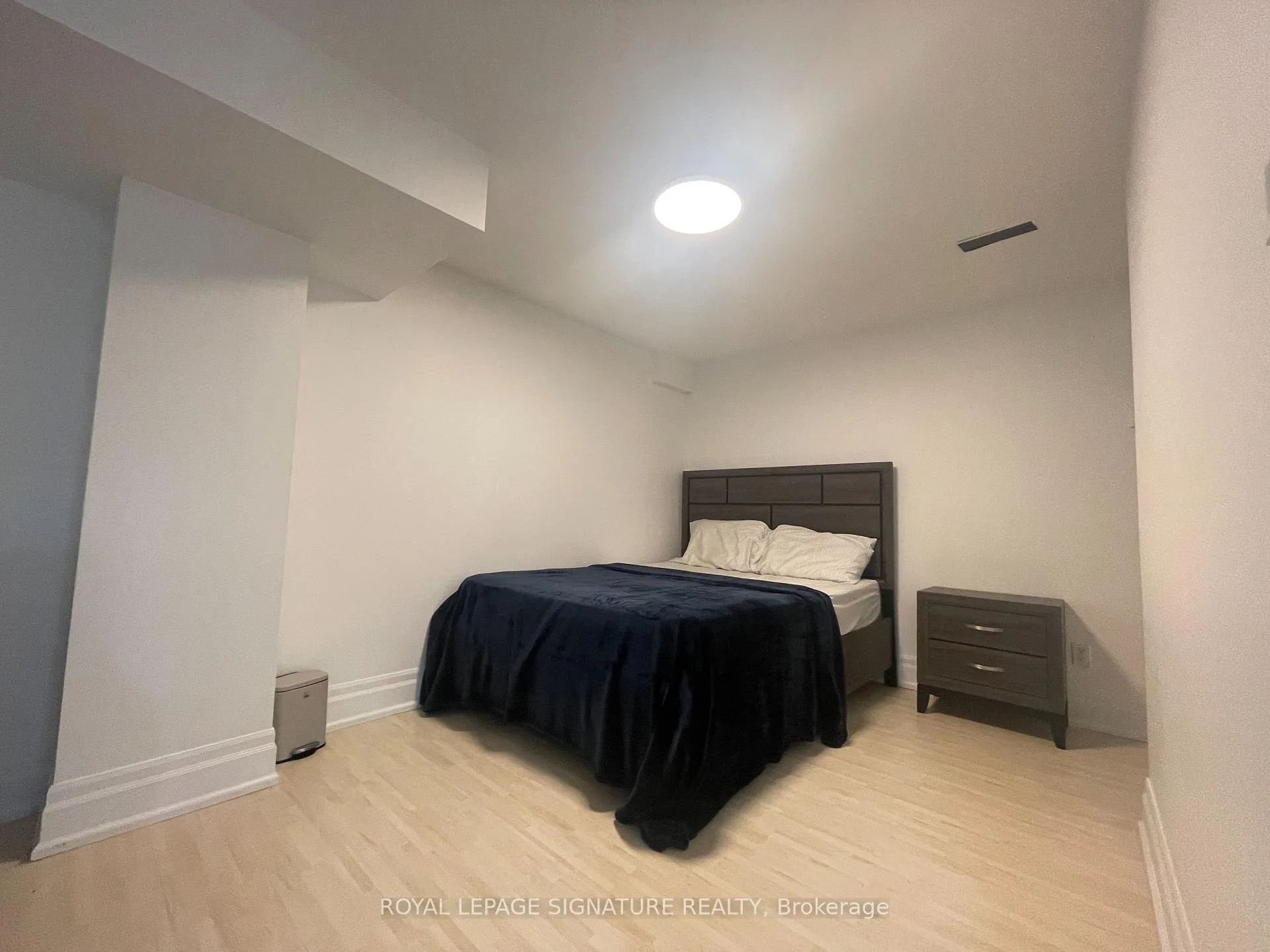 Photo 5 of 81 Serene Way, Markham, Thornhill — HOMEH