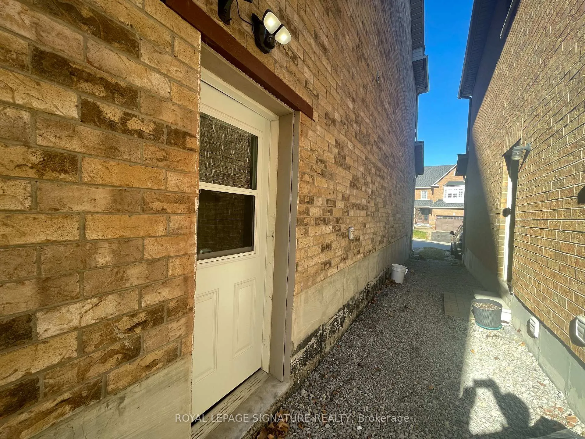 Photo 12 of 81 Serene Way, Markham, Thornhill — HOMEH