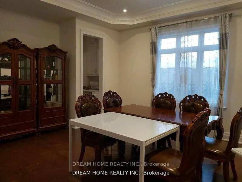 Photo 2 of 96 hamster Crescent, Aurora, Bayview Northeast — HOMEH