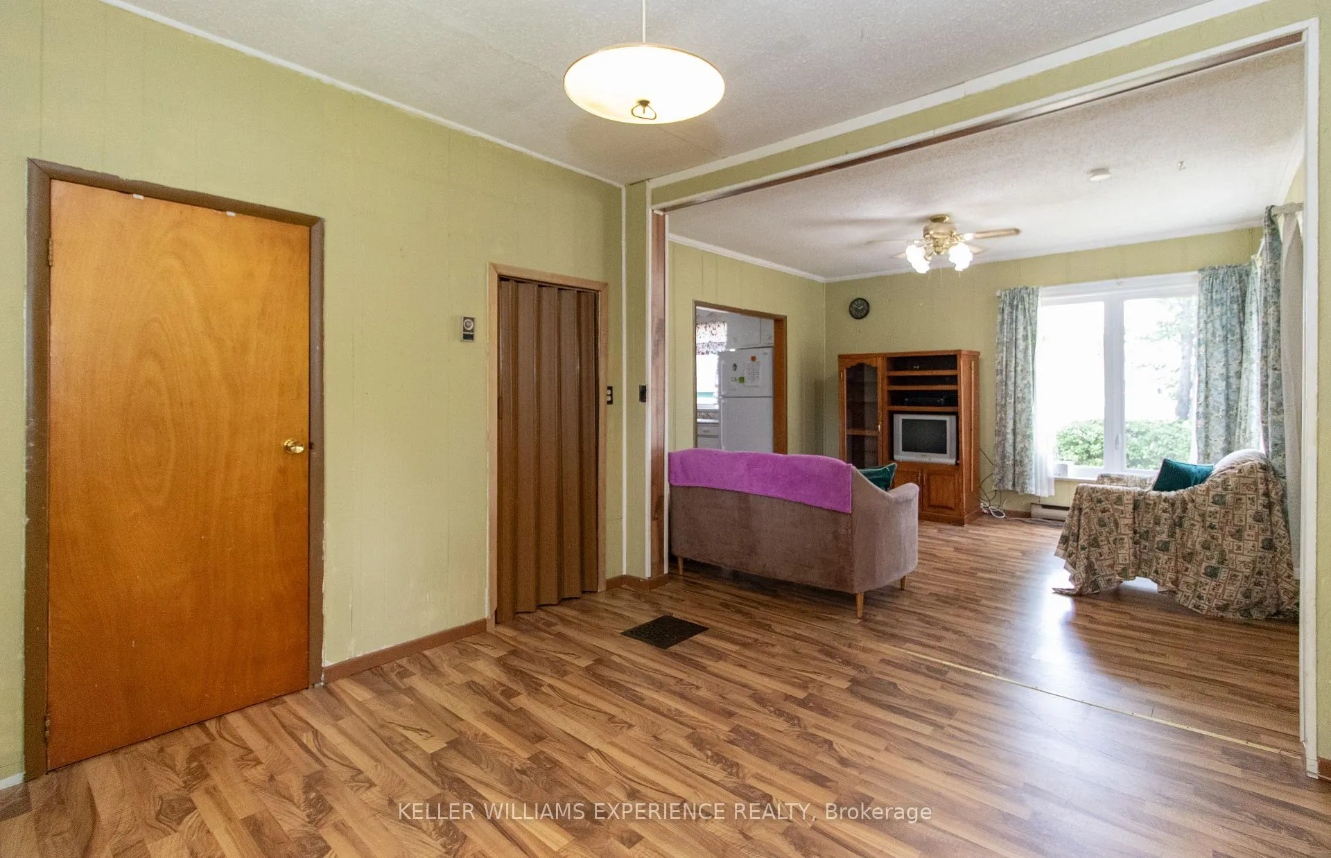 Photo 9 of 152 Ottawa Avenue, South River — HOMEH
