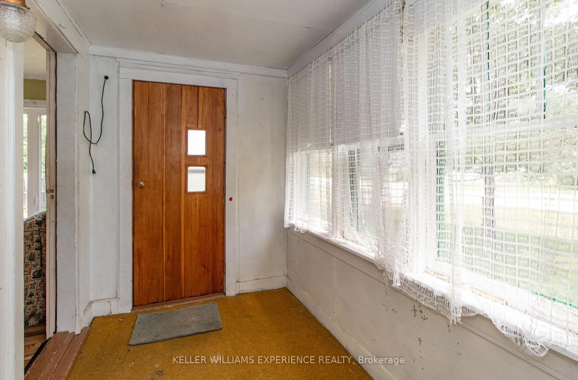 Photo 17 of 152 Ottawa Avenue, South River — HOMEH