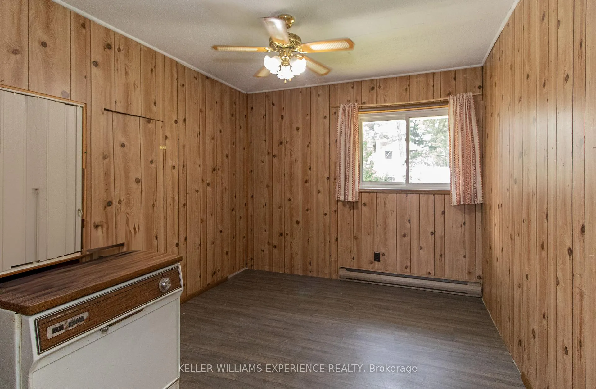 Photo 18 of 152 Ottawa Avenue, South River — HOMEH