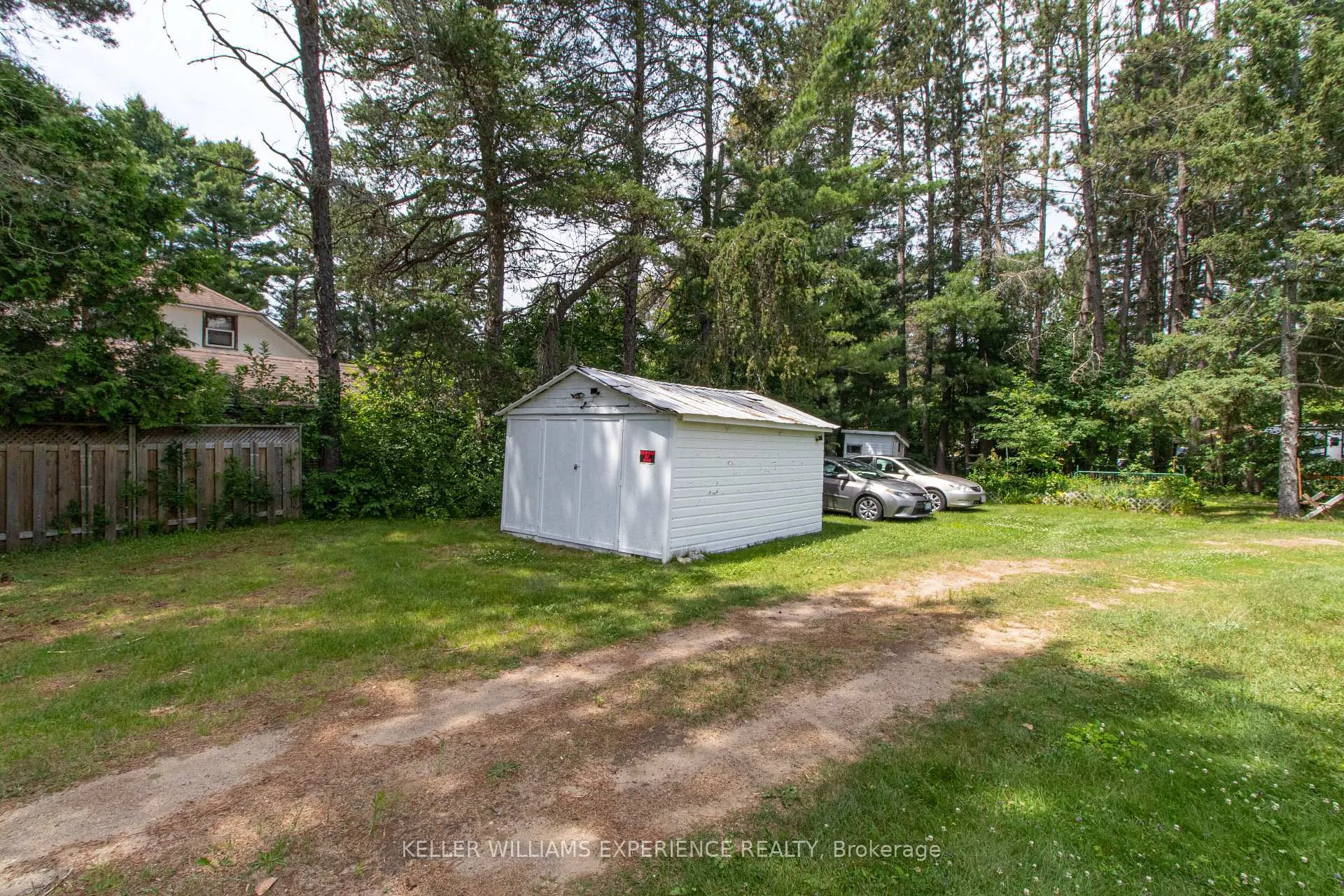Photo 26 of 152 Ottawa Avenue, South River — HOMEH