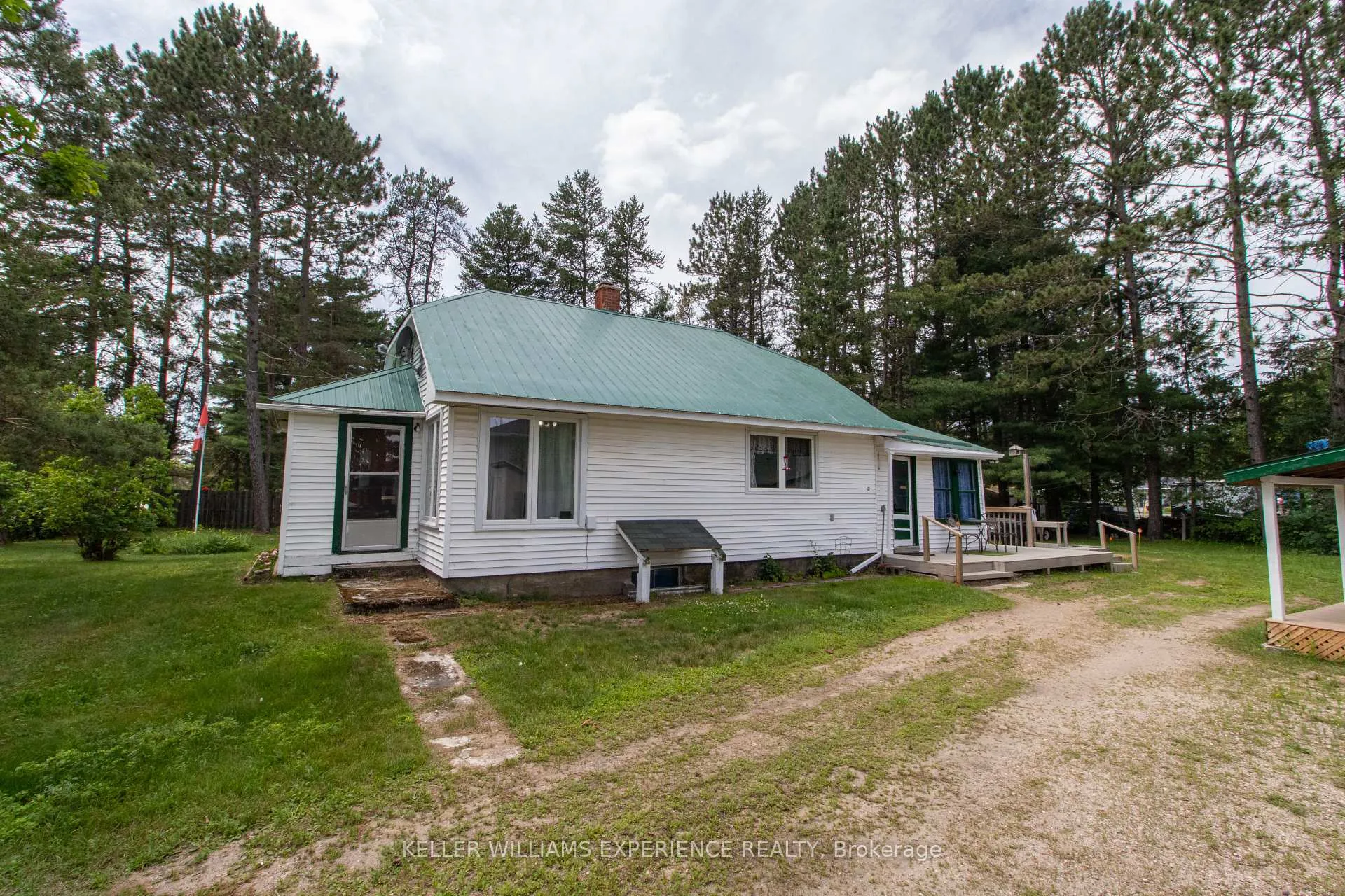 Photo 36 of 152 Ottawa Avenue, South River — HOMEH