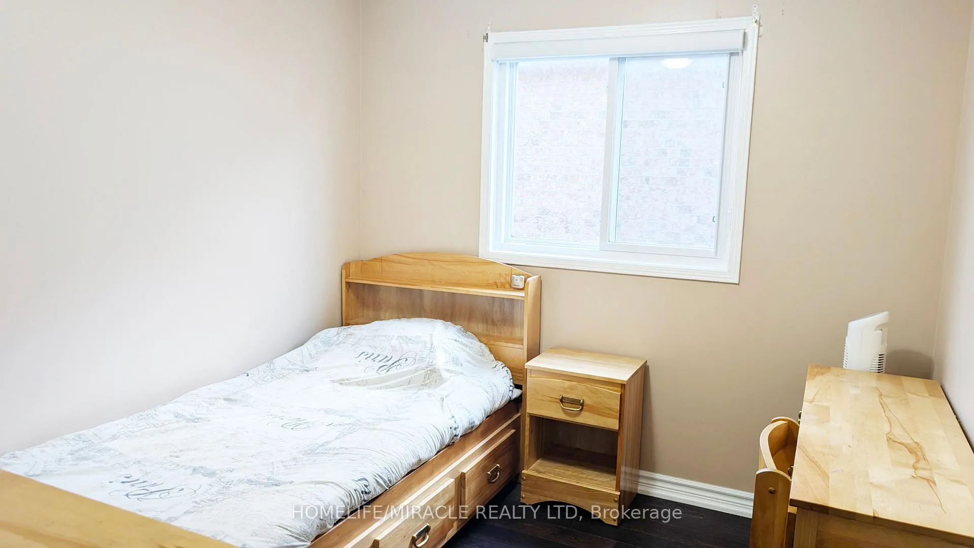 Photo 10 of Unit upper, 51 Rocky Mountain Crescent, Brampton, Sandringham-Wellington — HOMEH