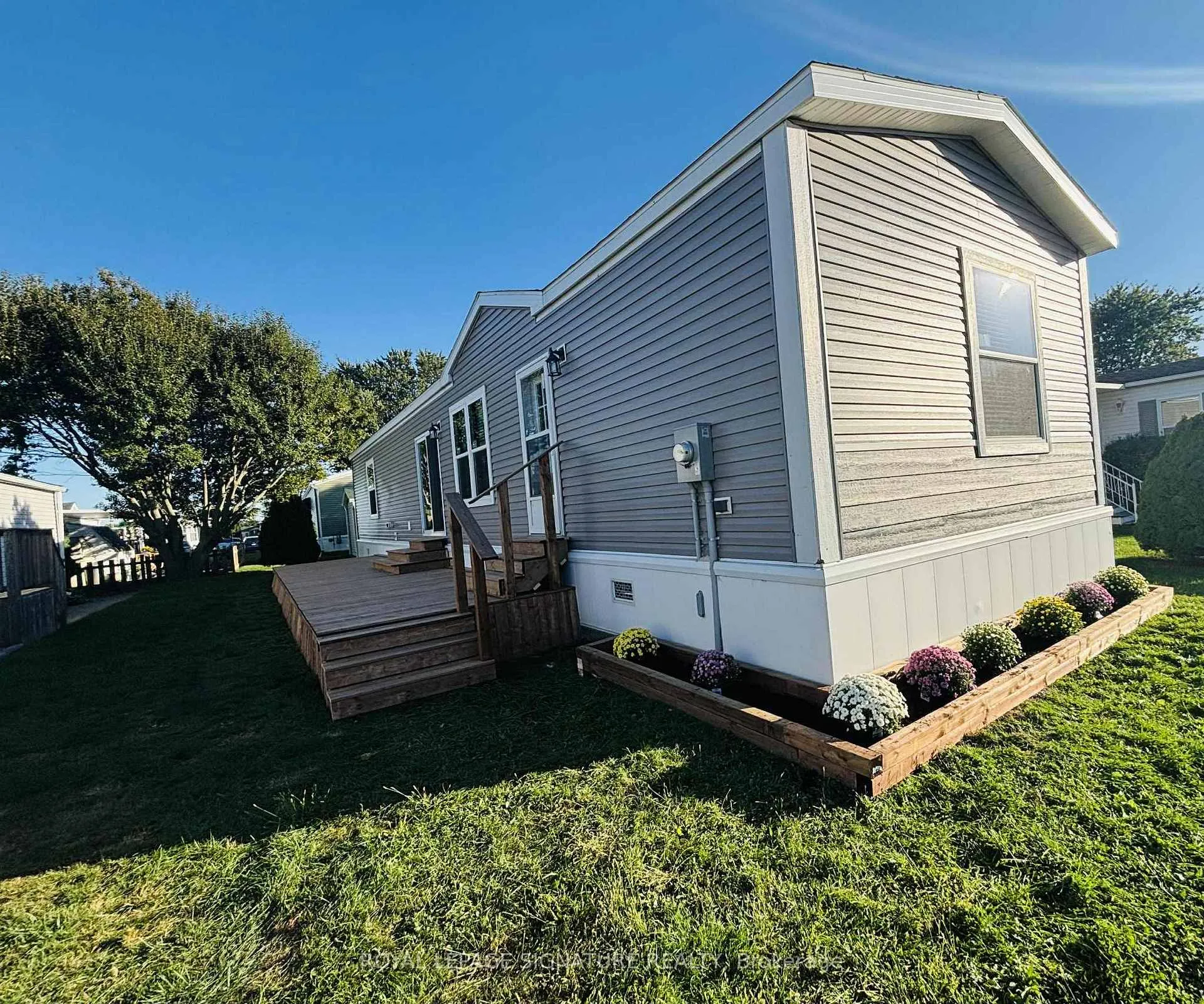 Photo 2 of 142 Regency Drive, Chatham-Kent, Chatham — HOMEH