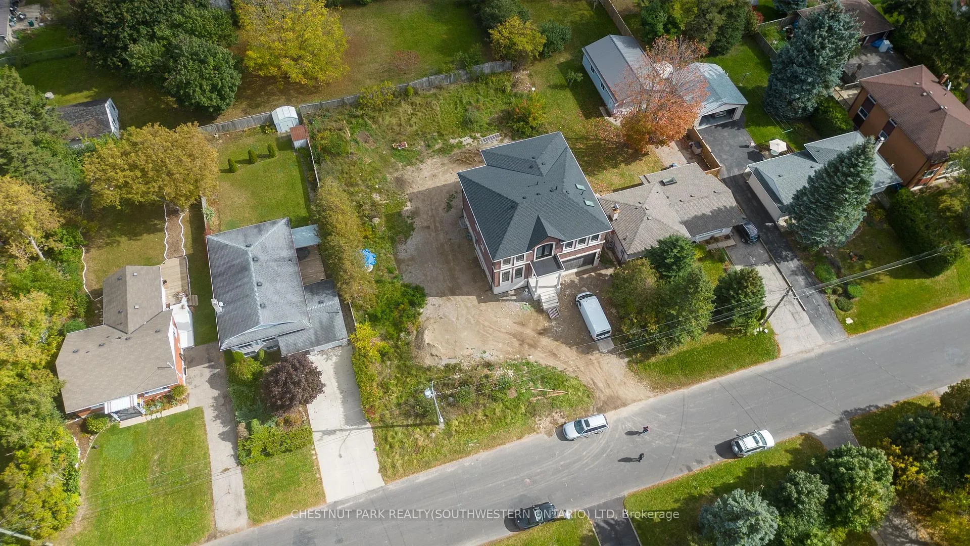 Photo 9 of 63 Stanley Avenue, Kitchener — HOMEH