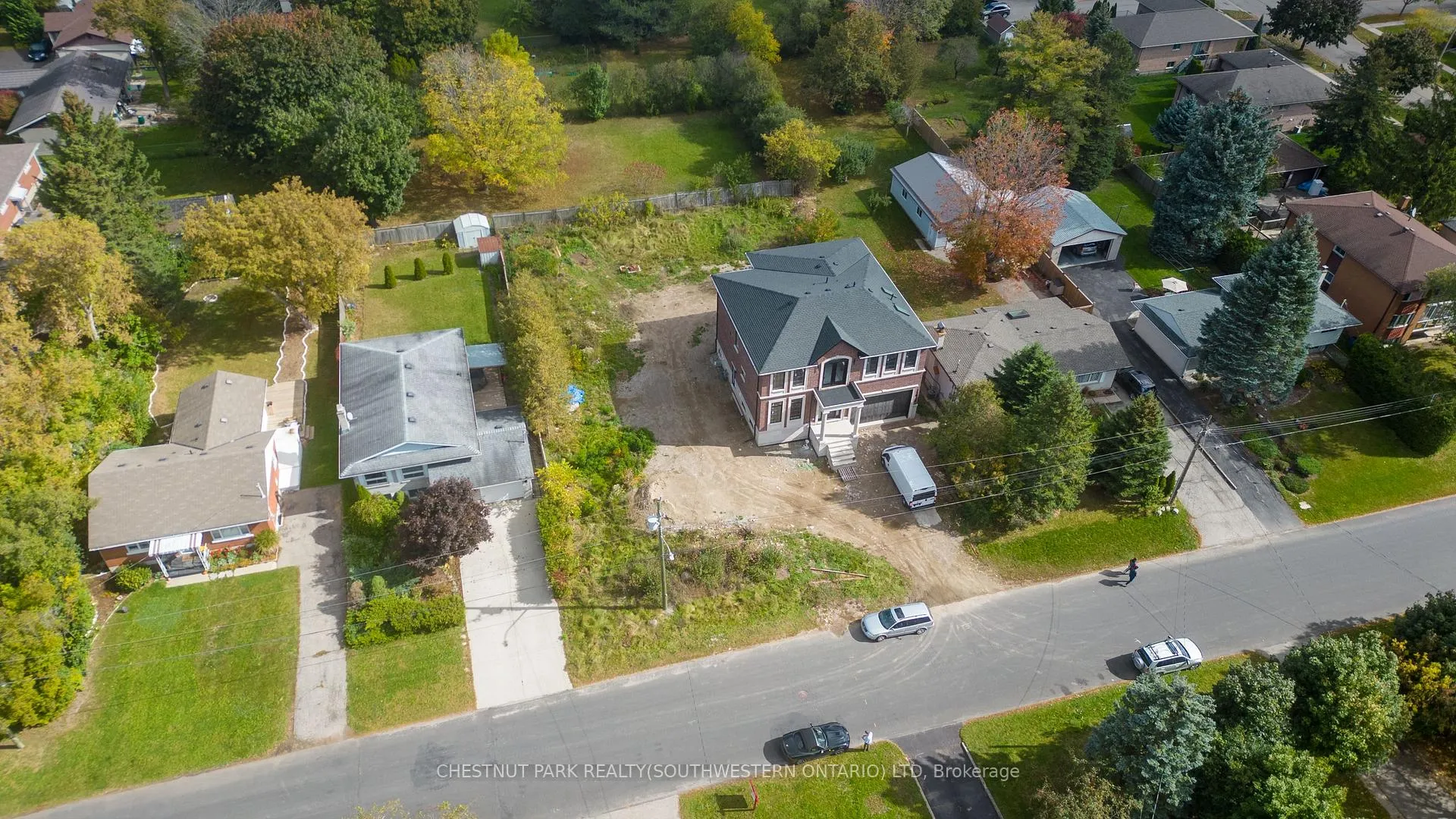 Photo 10 of 63 Stanley Avenue, Kitchener — HOMEH