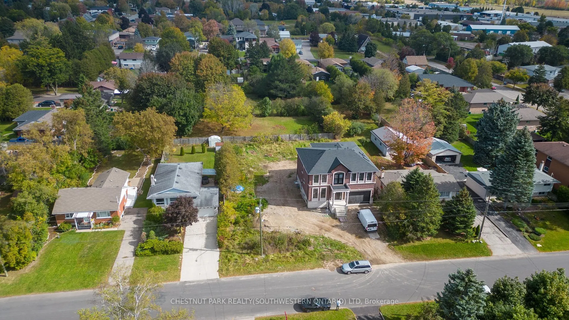 Photo 12 of 63 Stanley Avenue, Kitchener — HOMEH
