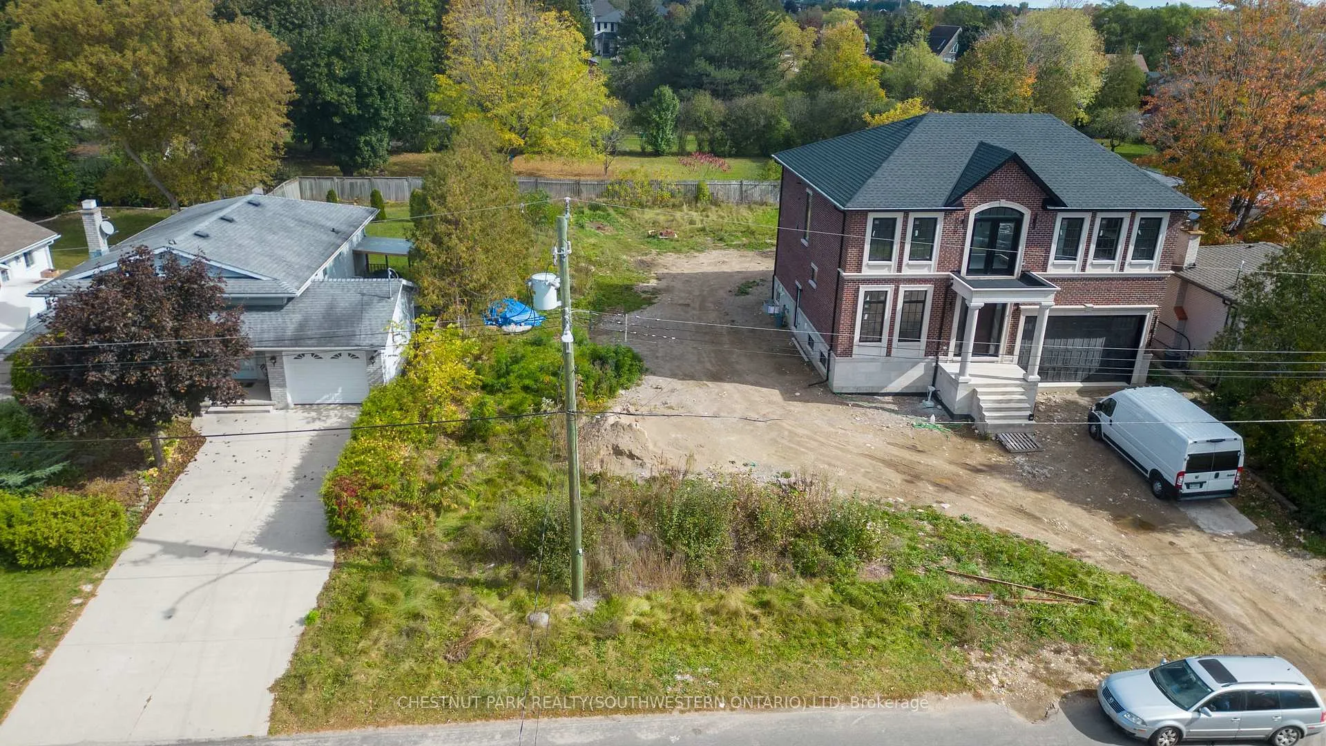 Photo 13 of 63 Stanley Avenue, Kitchener — HOMEH