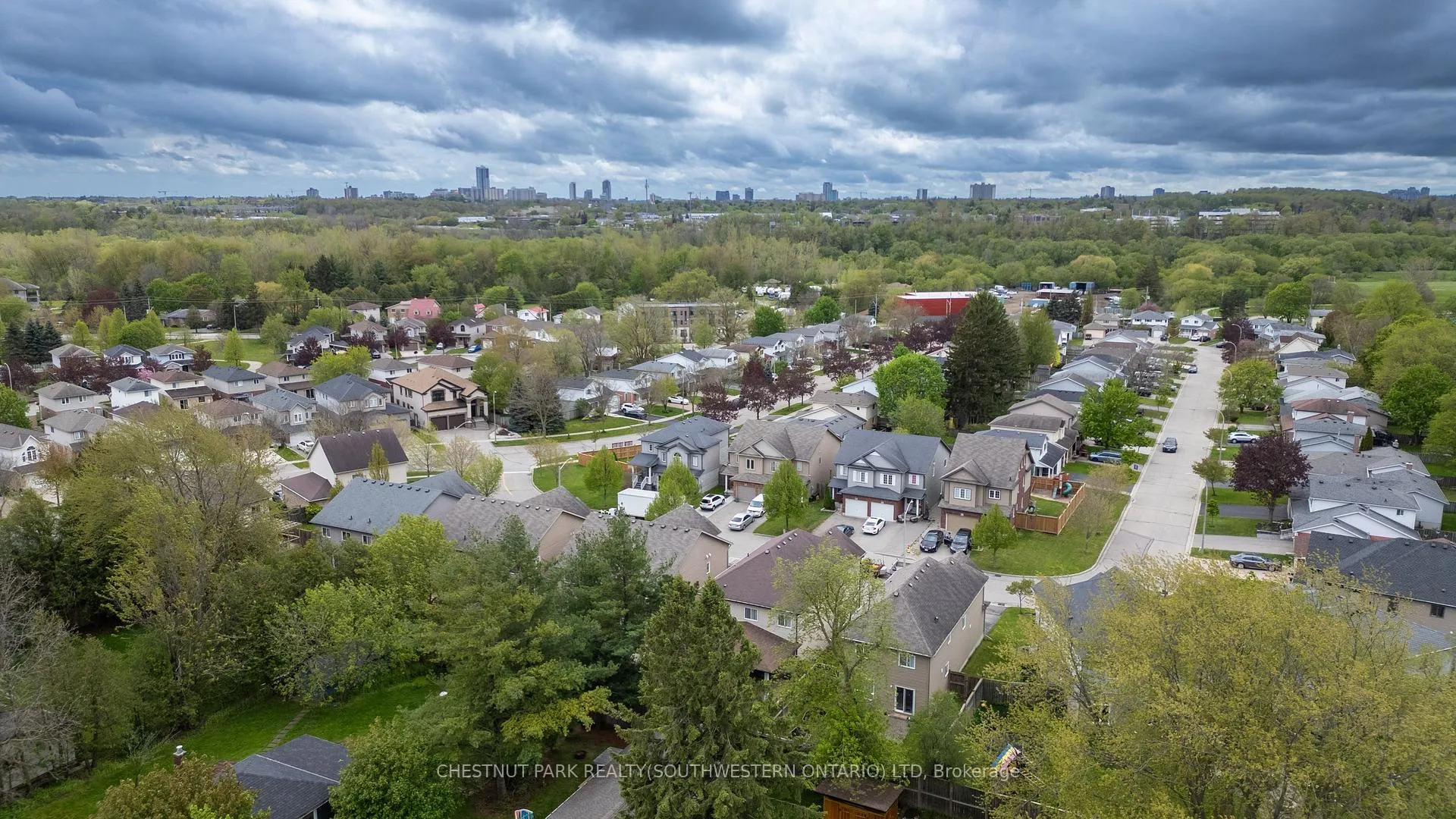 Photo 16 of 63 Stanley Avenue, Kitchener — HOMEH