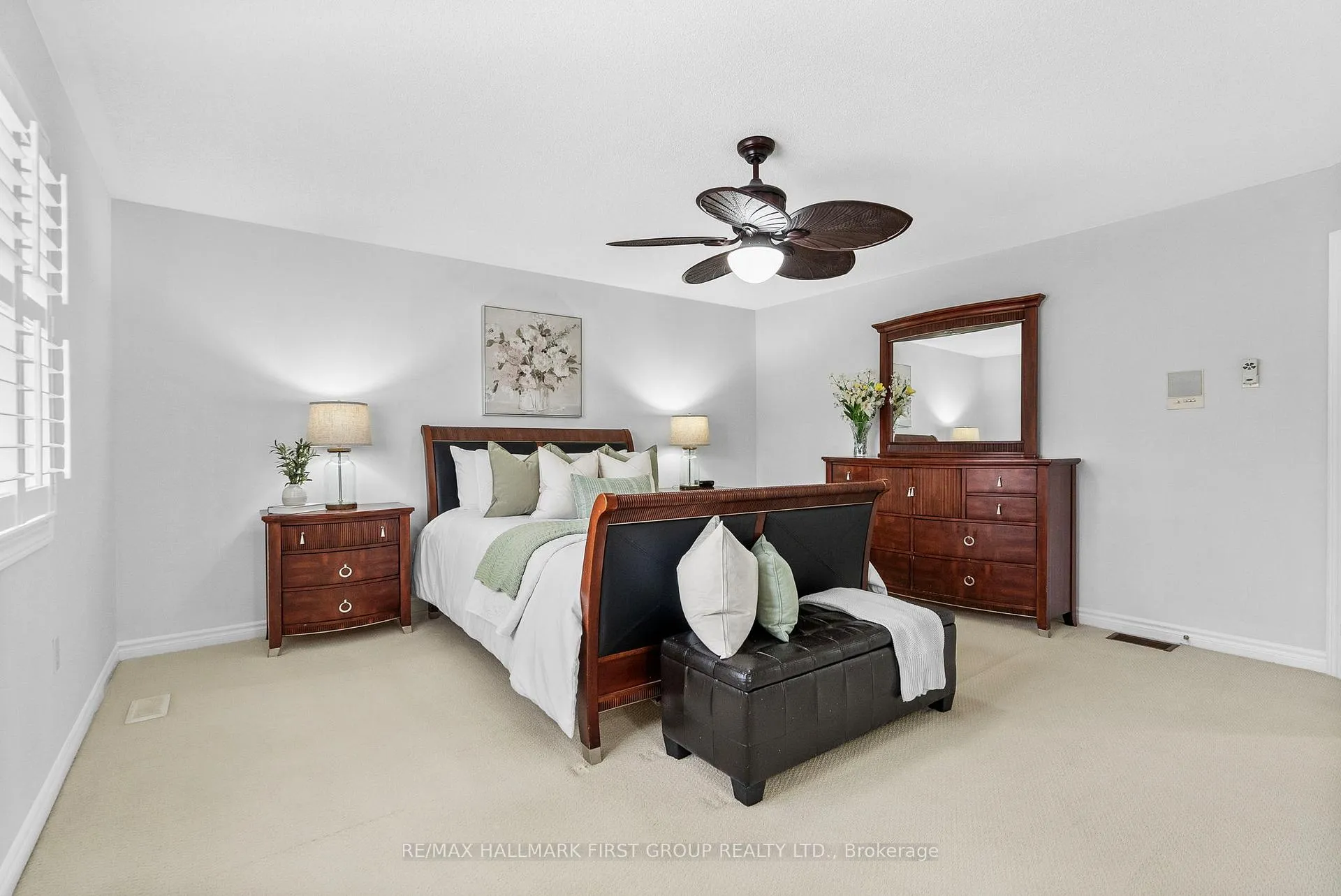 Photo 12 of 574 Clearsky Avenue, Oshawa, Taunton — HOMEH