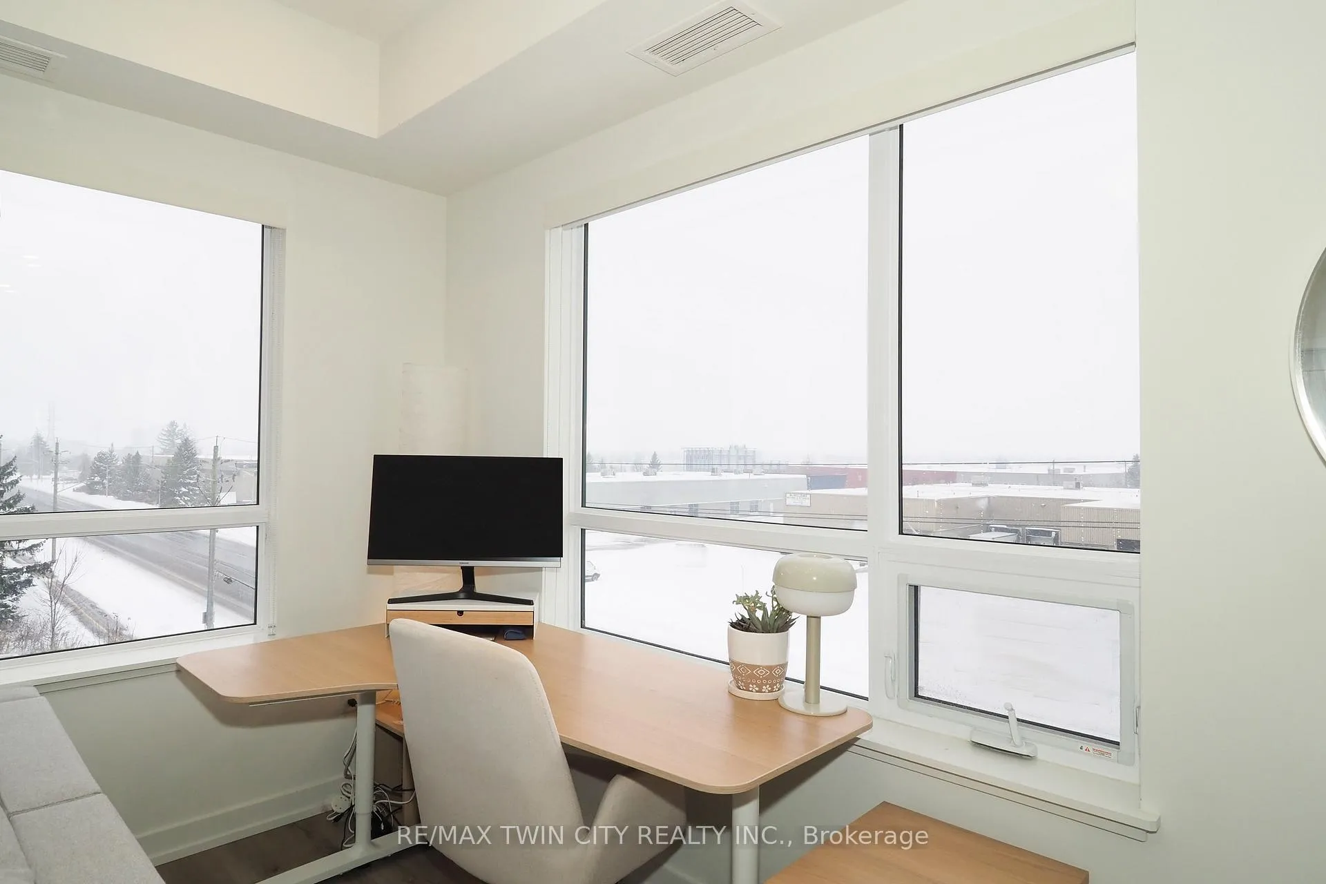 Photo 16 of Unit 415, 247 Northfield Drive E, Waterloo — HOMEH