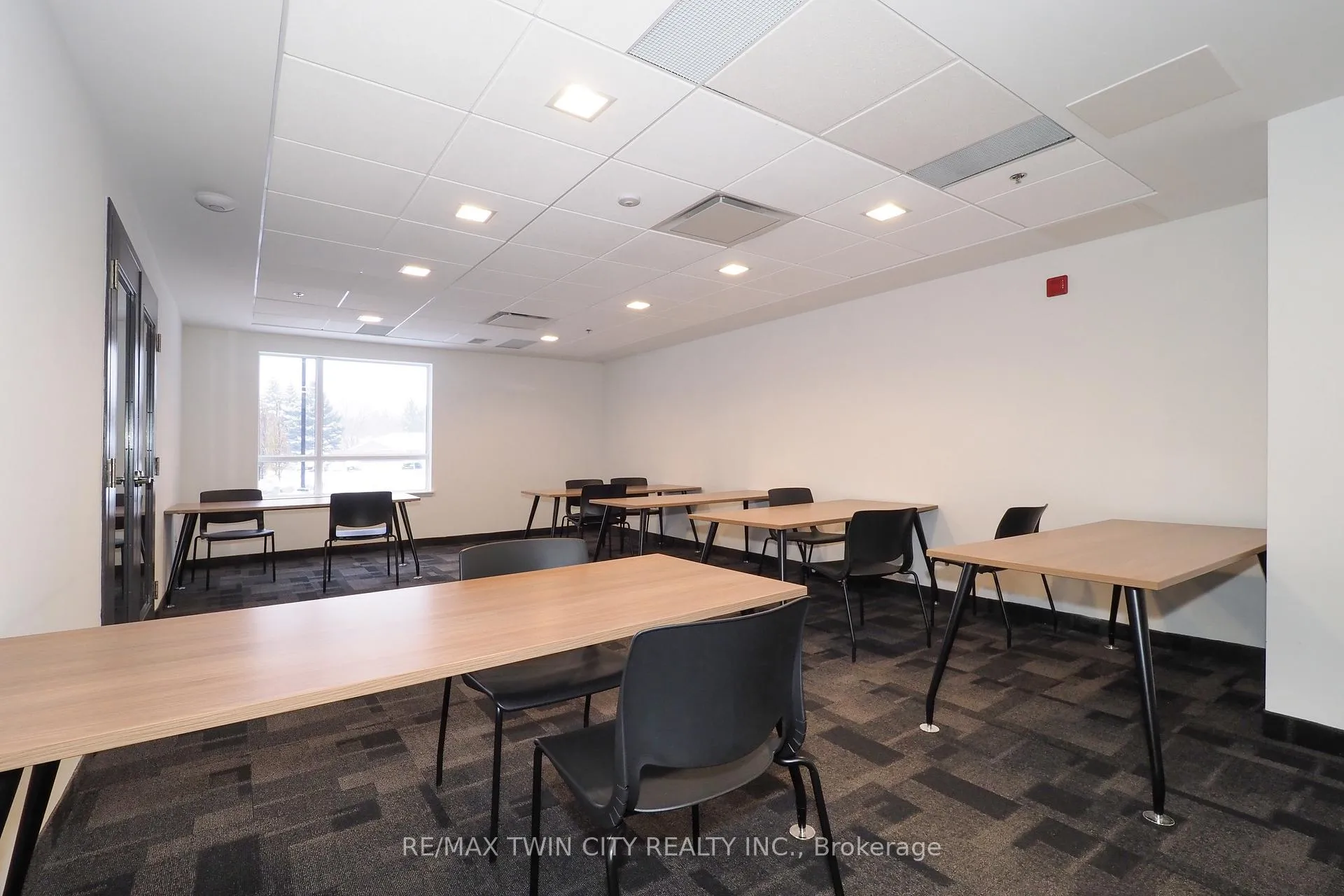 Photo 27 of Unit 415, 247 Northfield Drive E, Waterloo — HOMEH