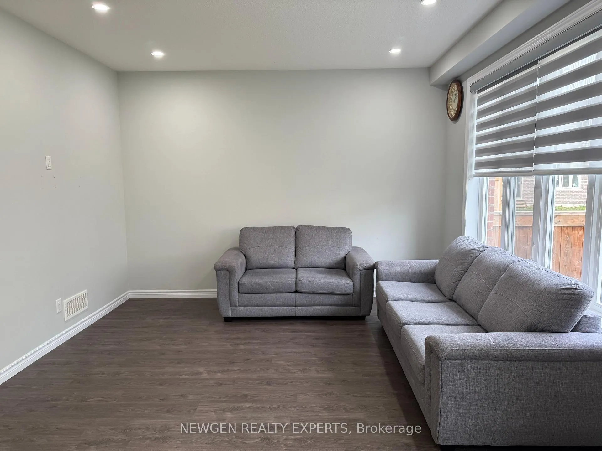 Photo 6 of 11 Gleason Crescent, Kitchener — HOMEH