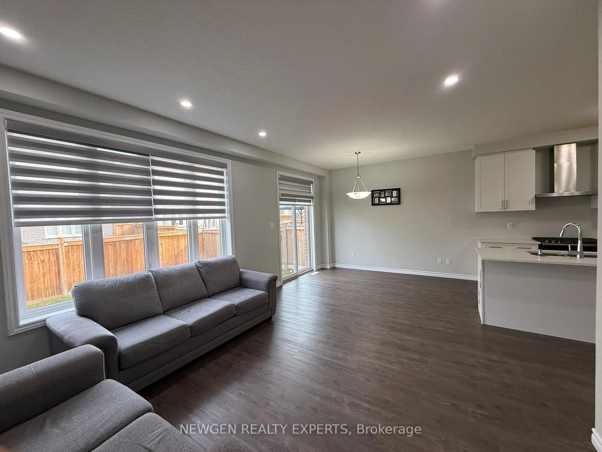 Photo 7 of 11 Gleason Crescent, Kitchener — HOMEH