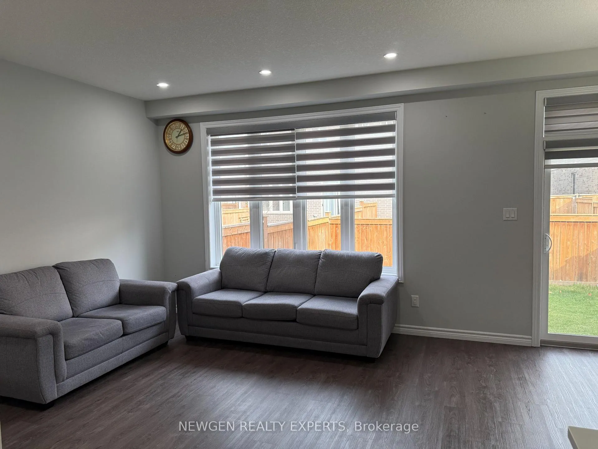 Photo 8 of 11 Gleason Crescent, Kitchener — HOMEH