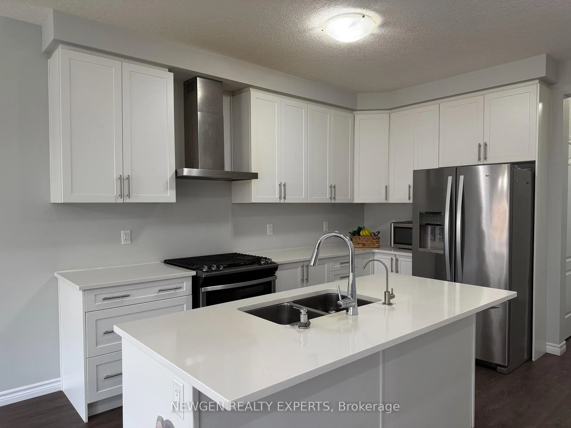 Photo 10 of 11 Gleason Crescent, Kitchener — HOMEH
