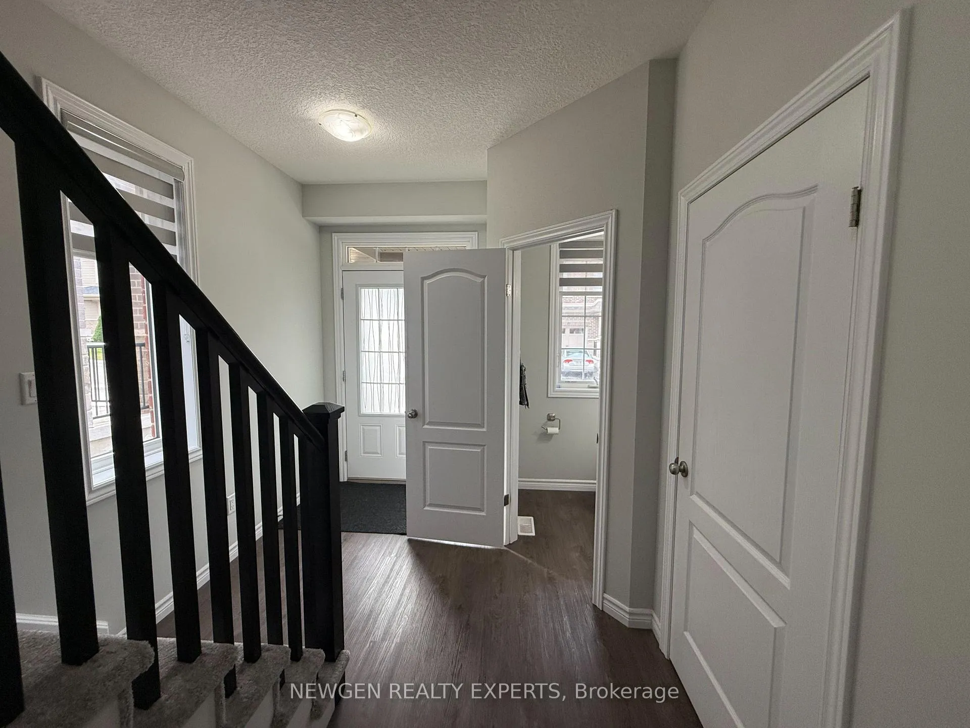 Photo 16 of 11 Gleason Crescent, Kitchener — HOMEH