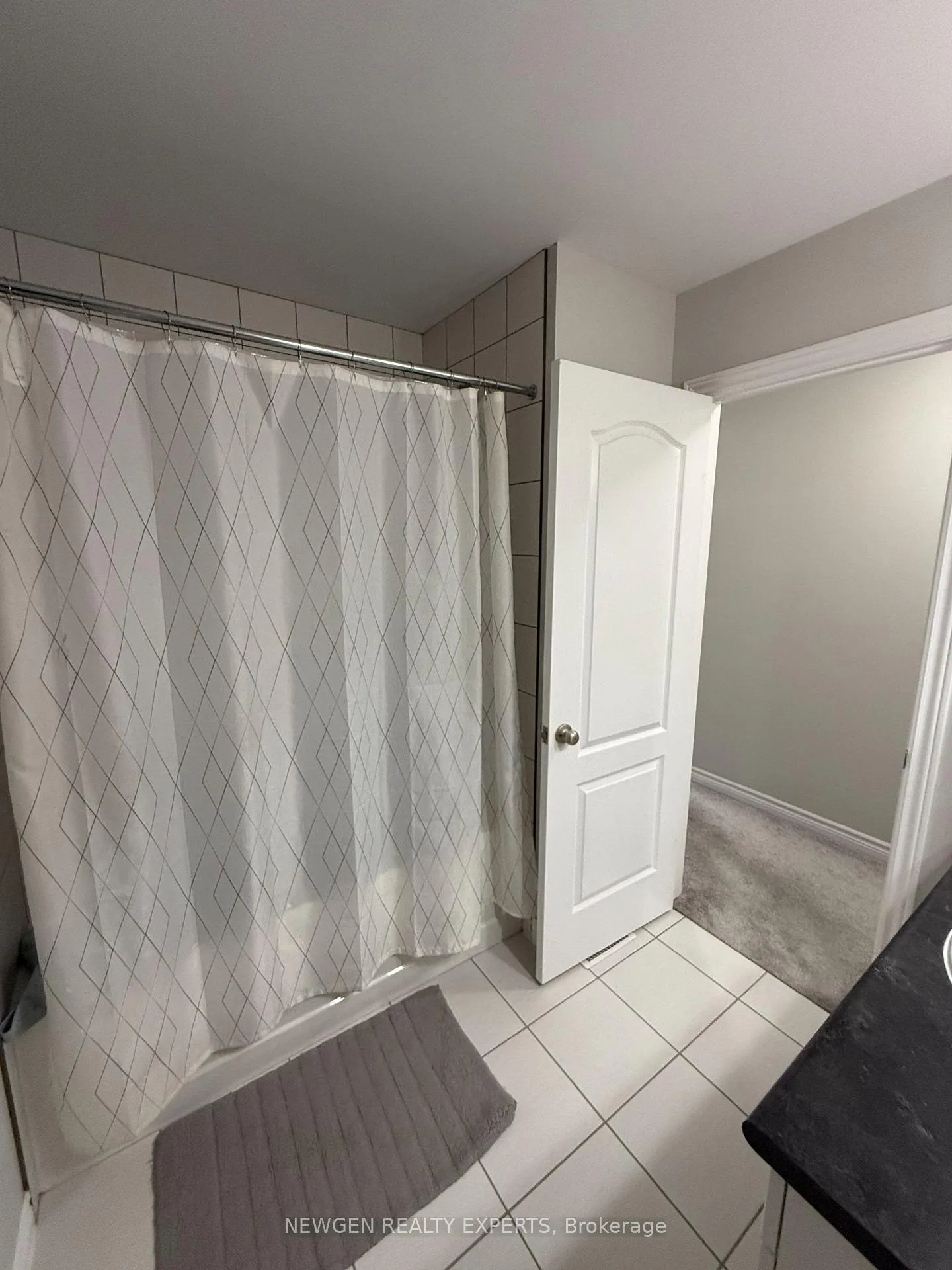 Photo 20 of 11 Gleason Crescent, Kitchener — HOMEH