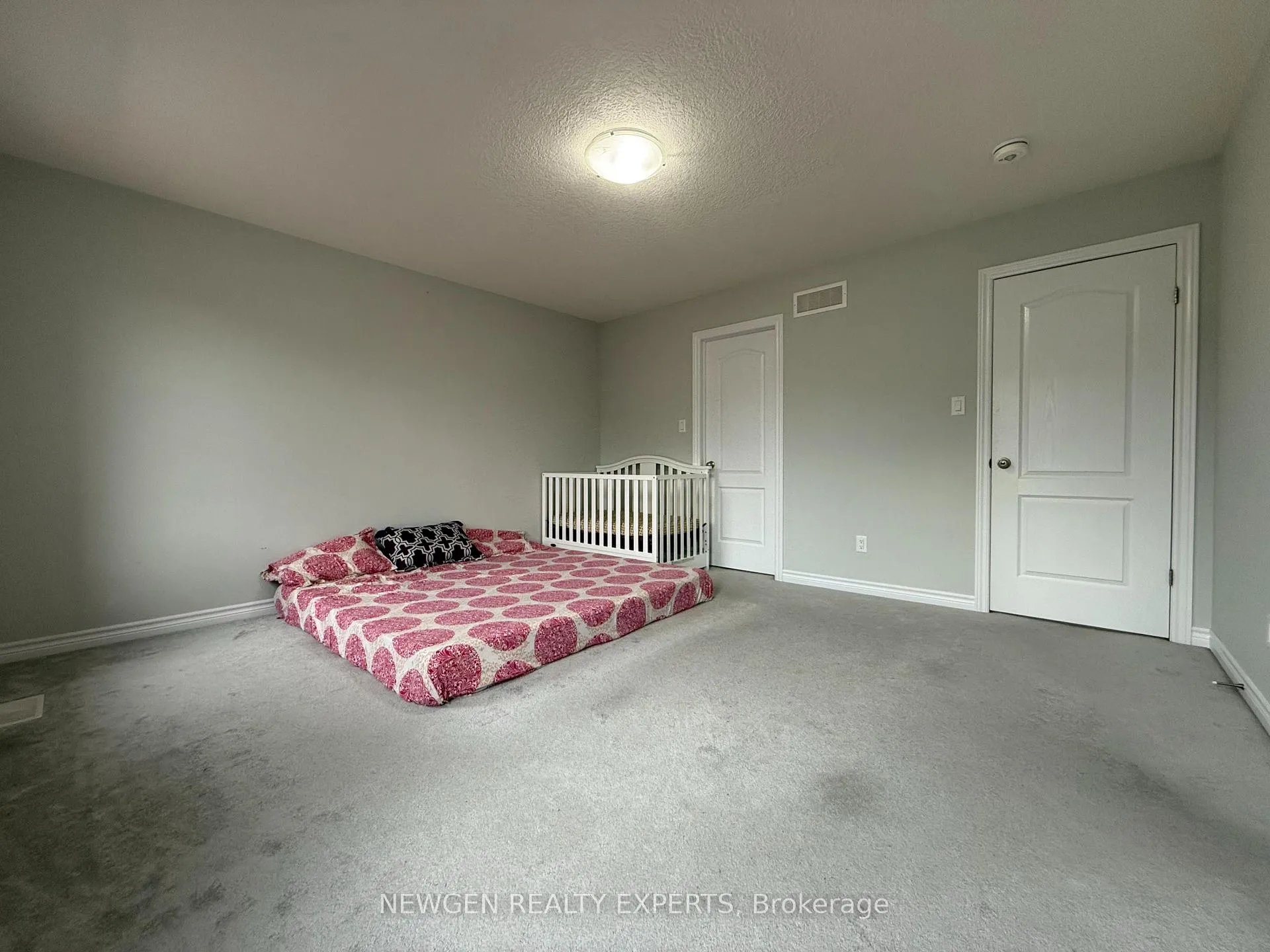 Photo 27 of 11 Gleason Crescent, Kitchener — HOMEH