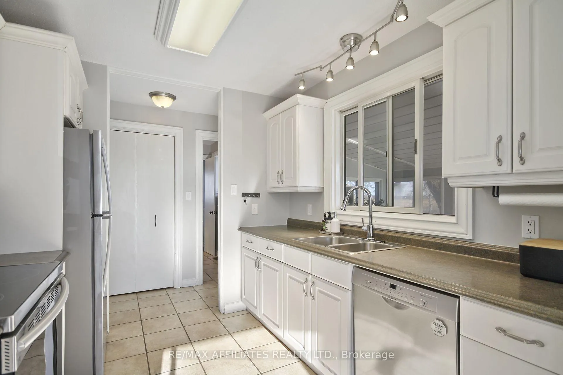 Photo 8 of 2625 Shea Road, Ottawa, Stittsville (Central) — HOMEH