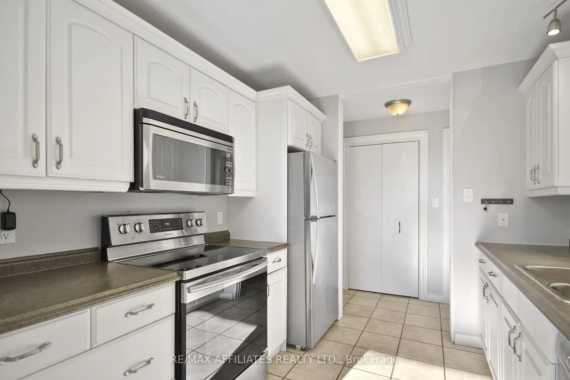 Photo 9 of 2625 Shea Road, Ottawa, Stittsville (Central) — HOMEH