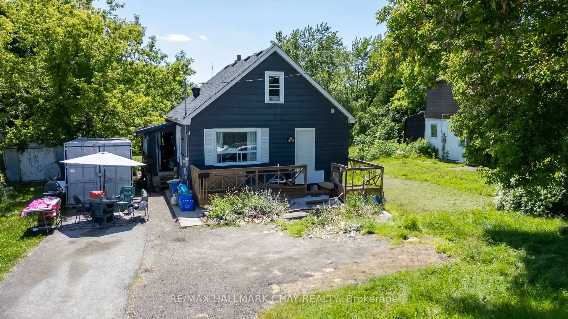 Photo 8 of 374 Yonge Street, Barrie, Painswick North — HOMEH