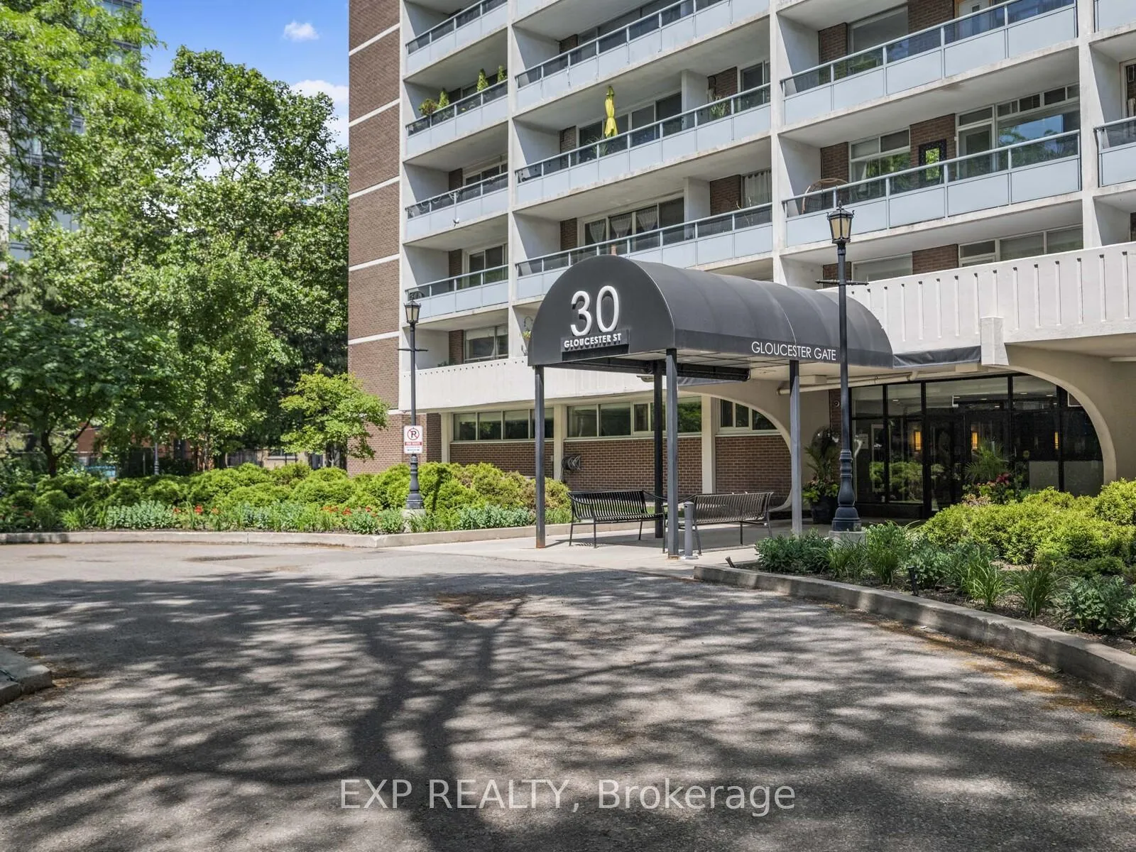 Photo 1 of Unit 311, 30 Gloucester Street, Toronto, Church-Yonge Corridor — HOMEH