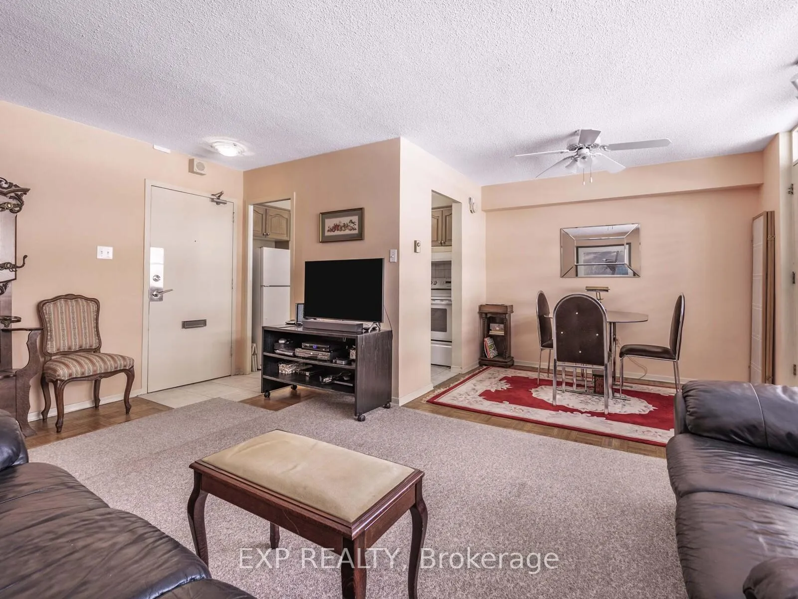 Photo 2 of Unit 311, 30 Gloucester Street, Toronto, Church-Yonge Corridor — HOMEH