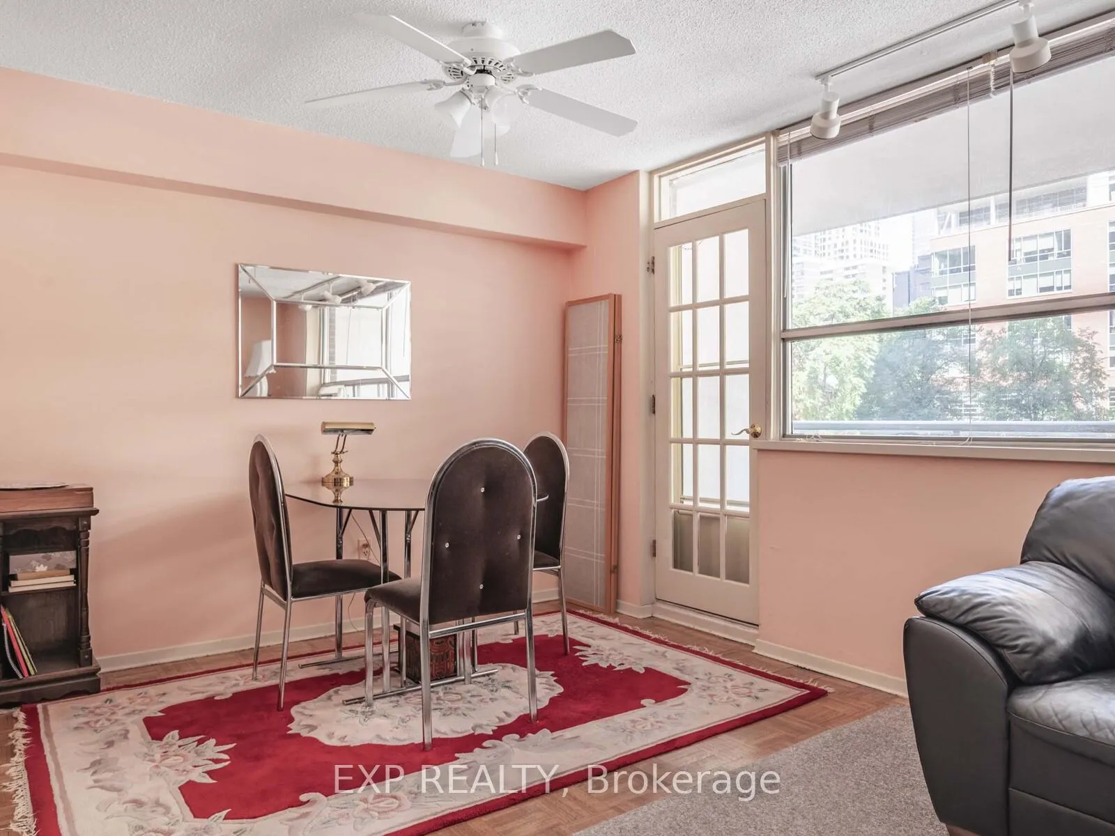 Photo 11 of Unit 311, 30 Gloucester Street, Toronto, Church-Yonge Corridor — HOMEH