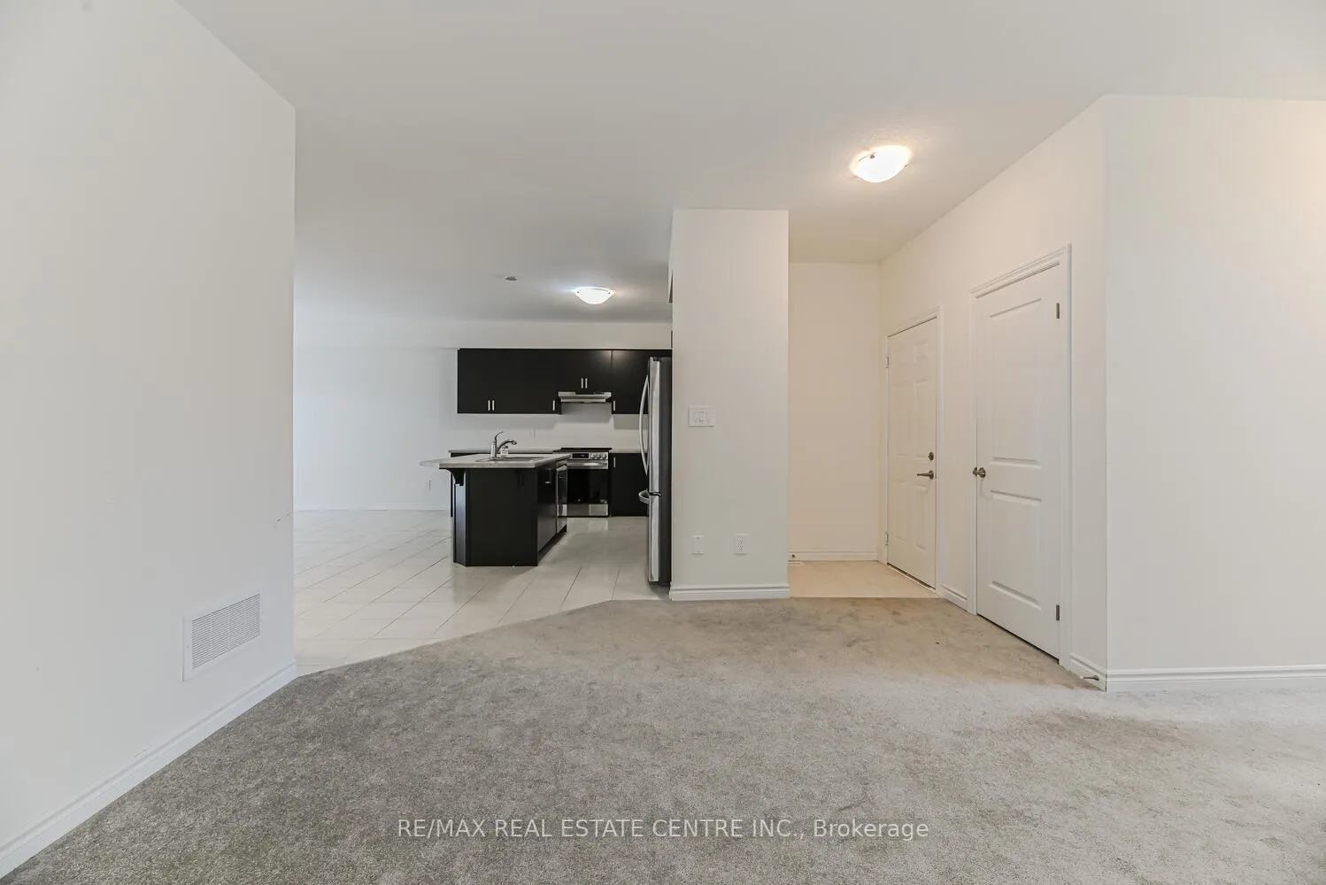 Photo 8 of 8 Stokes Road, Brant, Paris — HOMEH