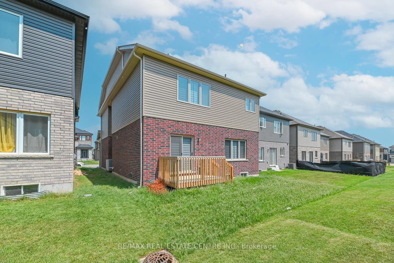 Photo 46 of 8 Stokes Road, Brant, Paris — HOMEH
